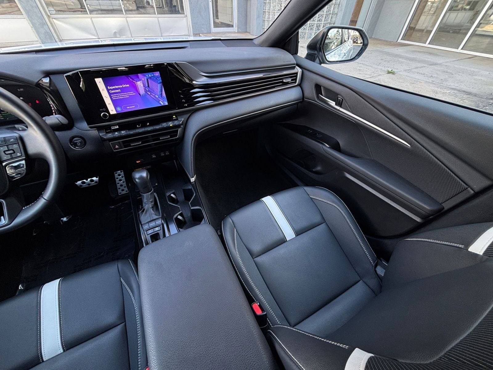 Thumbnail: 2025 Toyota Camry - 35