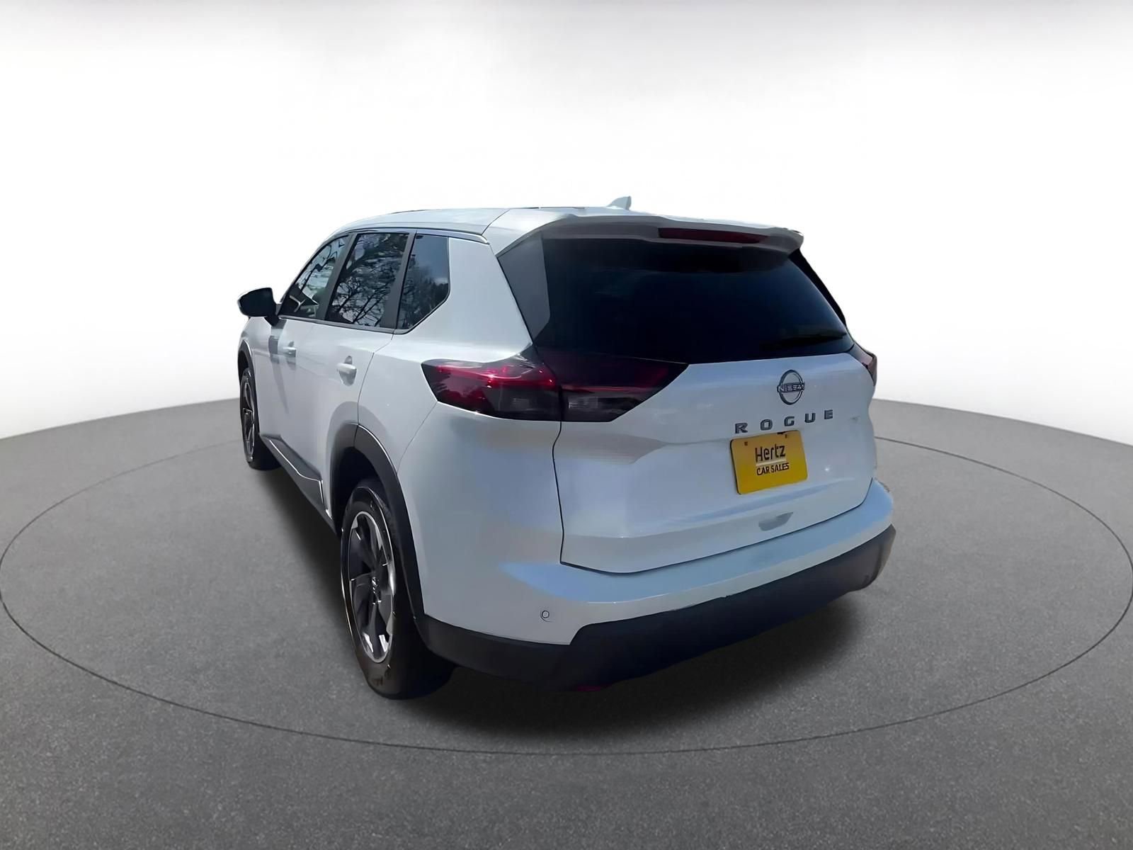 Thumbnail: 2025 Nissan Rogue - 11