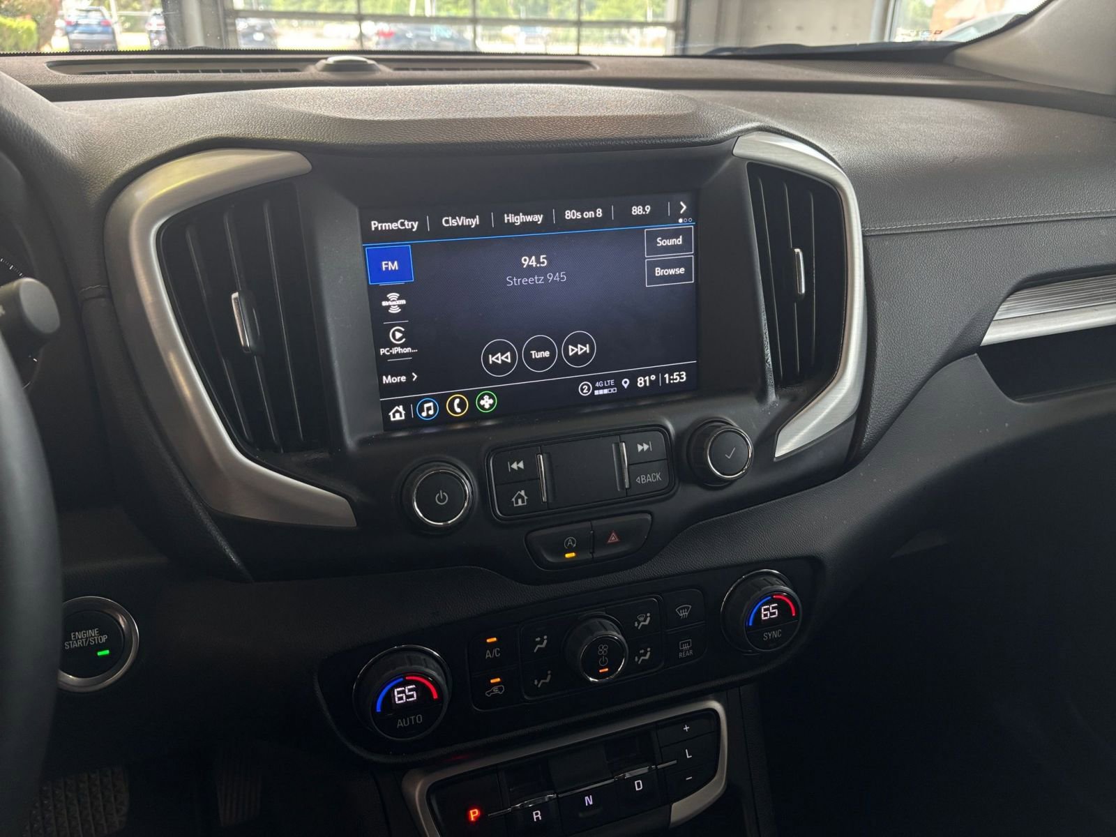 Thumbnail: 2024 GMC Terrain - 21