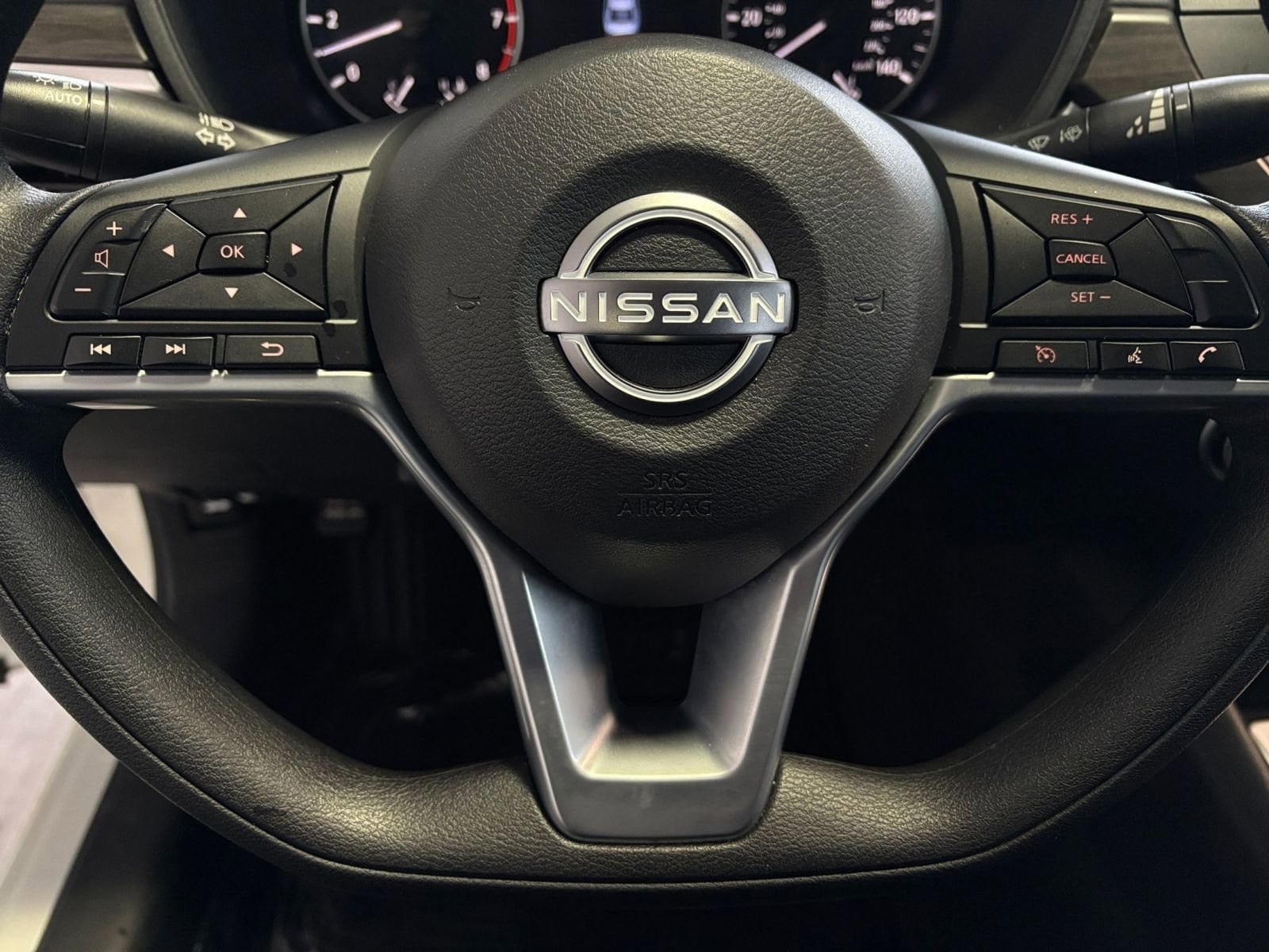 Thumbnail: 2025 Nissan Altima - 28