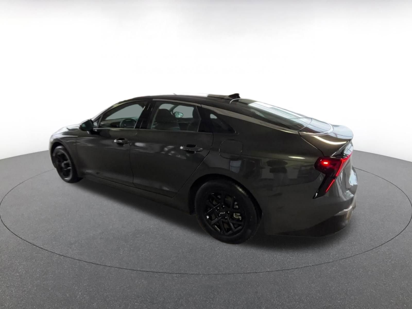 Thumbnail: 2025 Kia K5 - 8