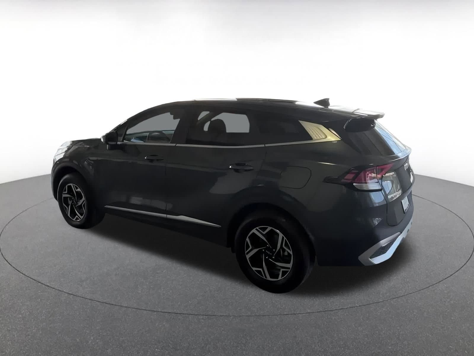 Thumbnail: 2024 Kia Sportage - 7