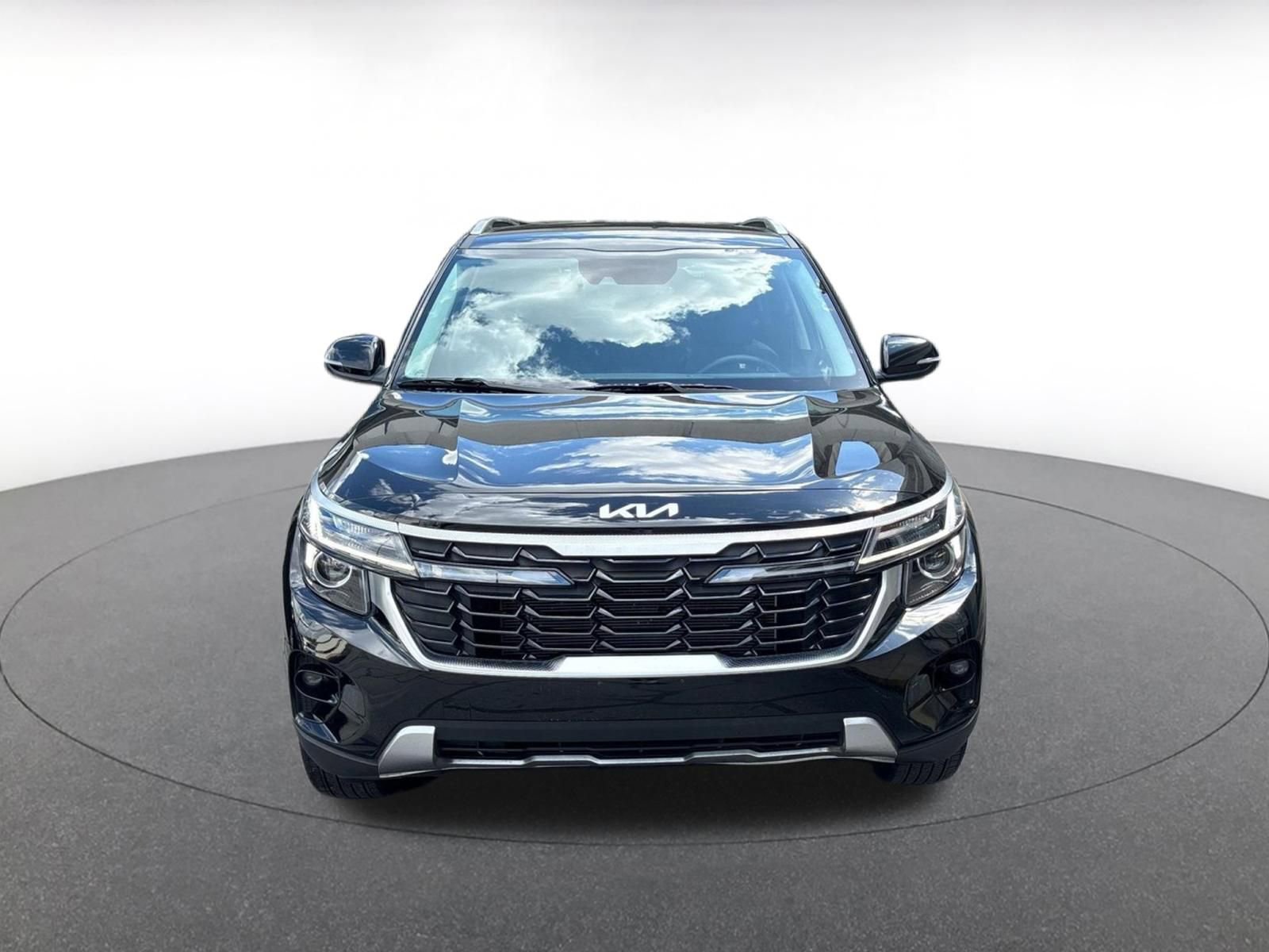 Thumbnail: 2025 Kia Seltos - 6