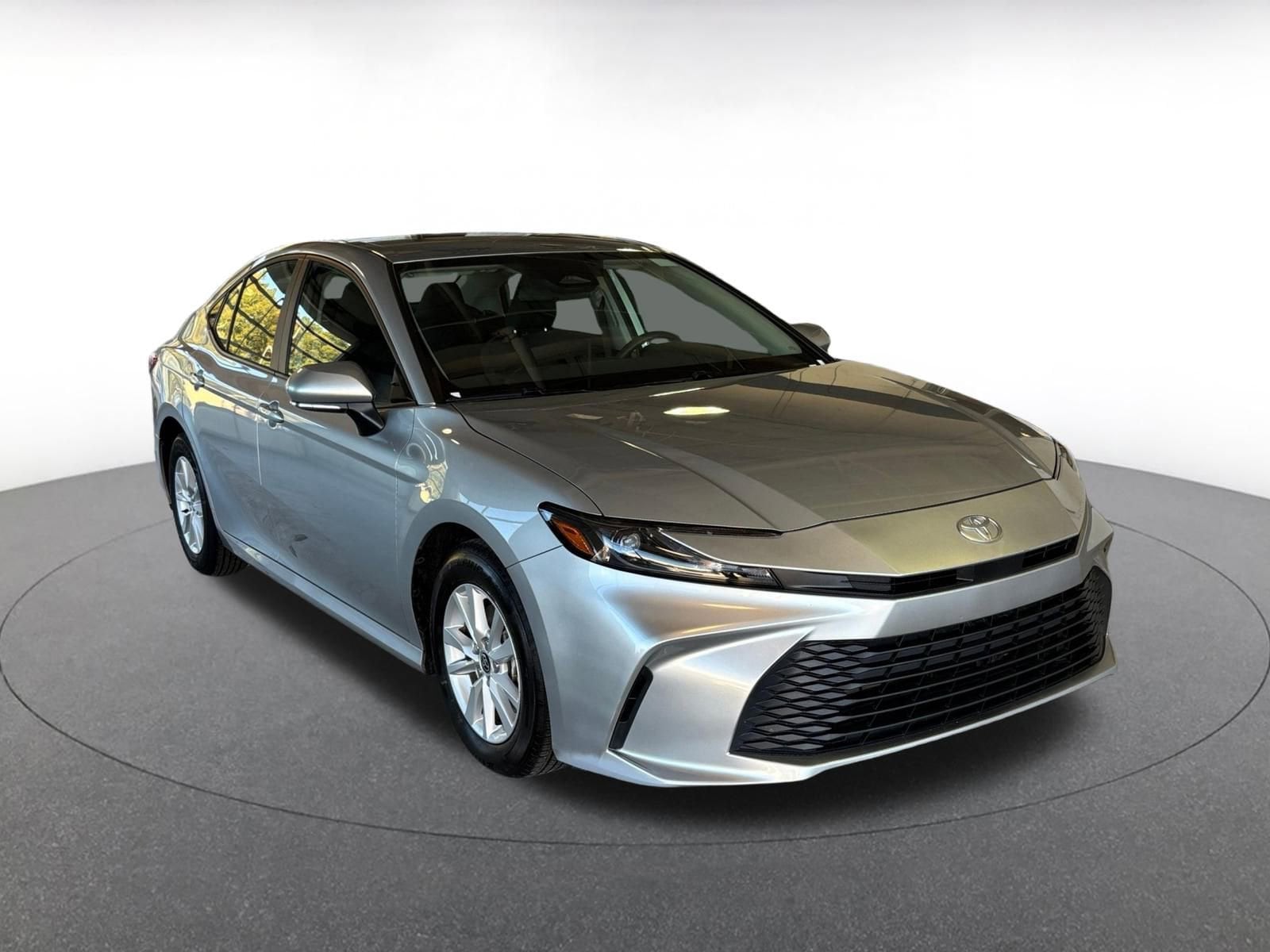 Thumbnail: 2025 Toyota Camry - 1