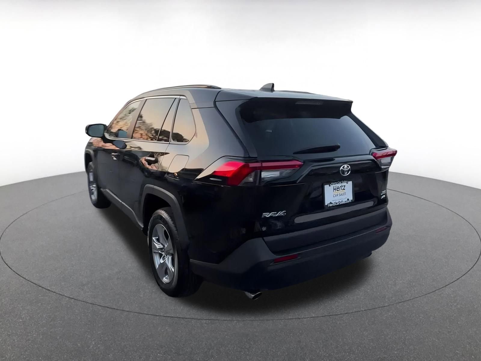 Thumbnail: 2025 Toyota RAV4 - 16