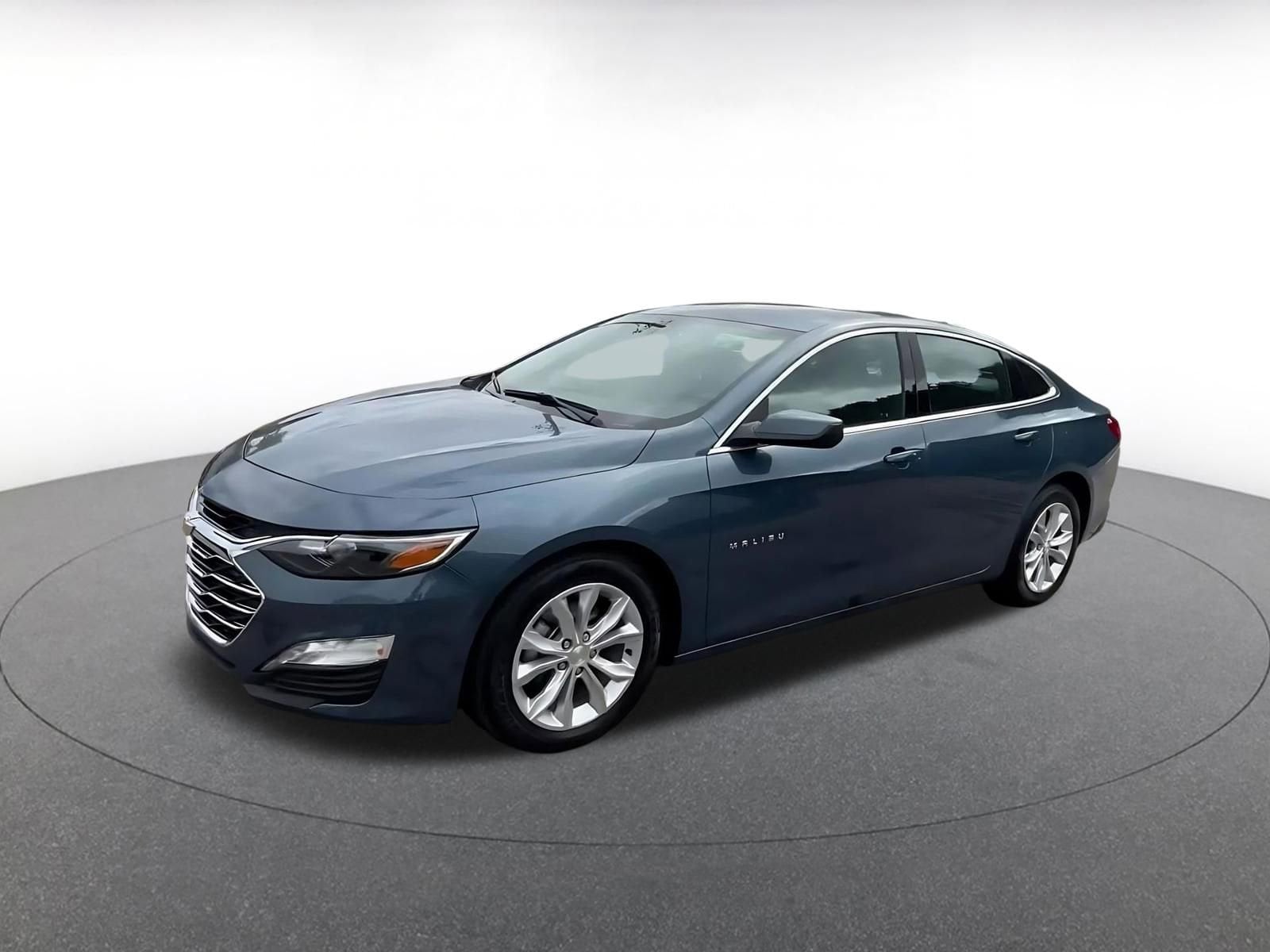 Thumbnail: 2024 Chevrolet Malibu - 7