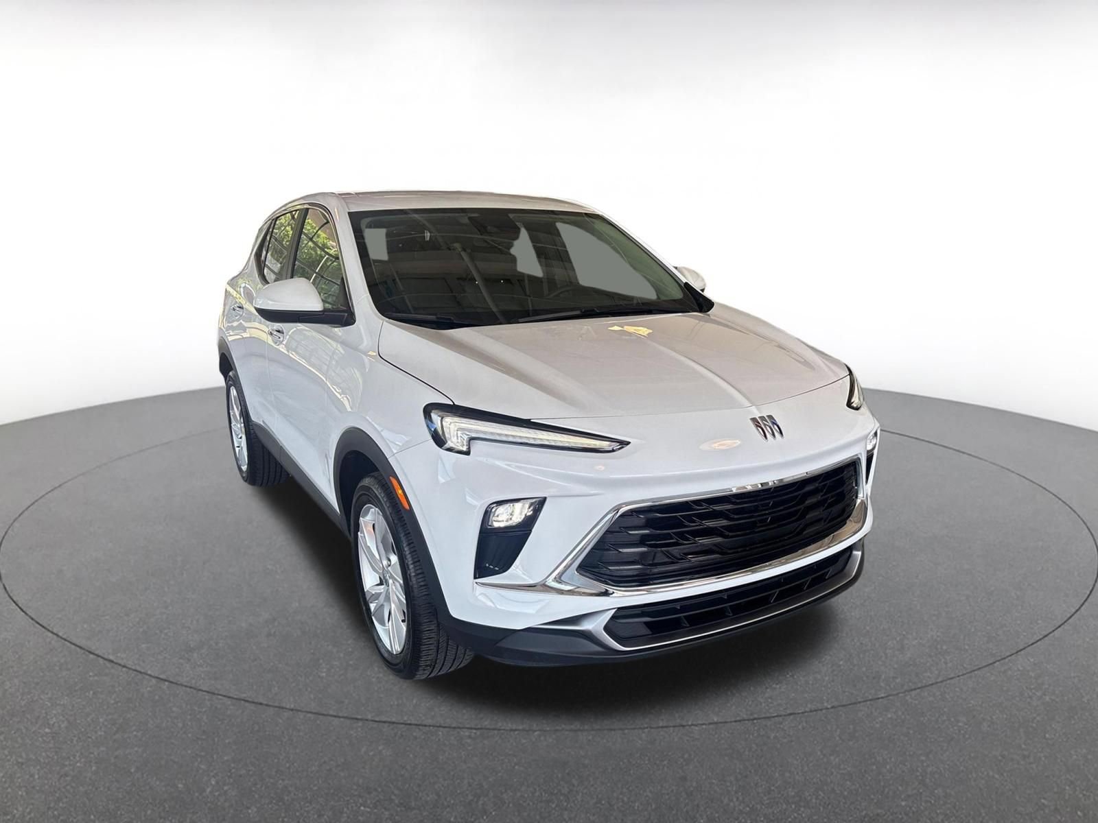 Thumbnail: 2025 Buick Encore GX - 3