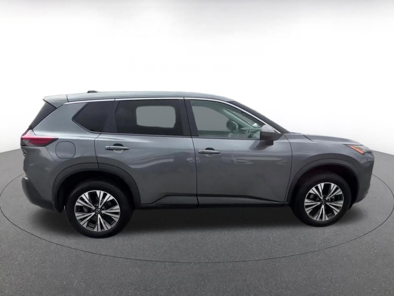 Thumbnail: 2023 Nissan Rogue - 16