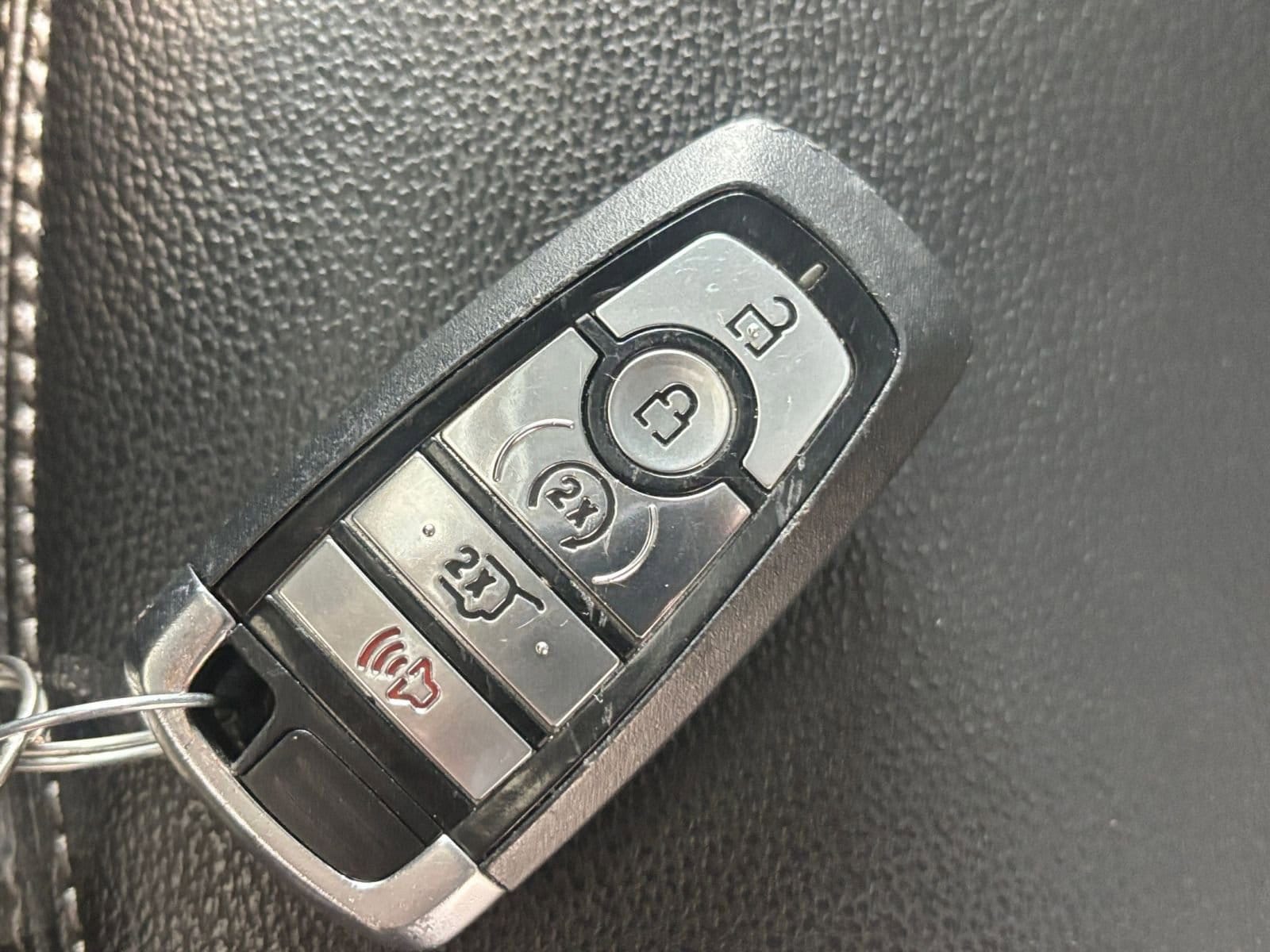 Thumbnail: 2023 Ford Explorer - 28