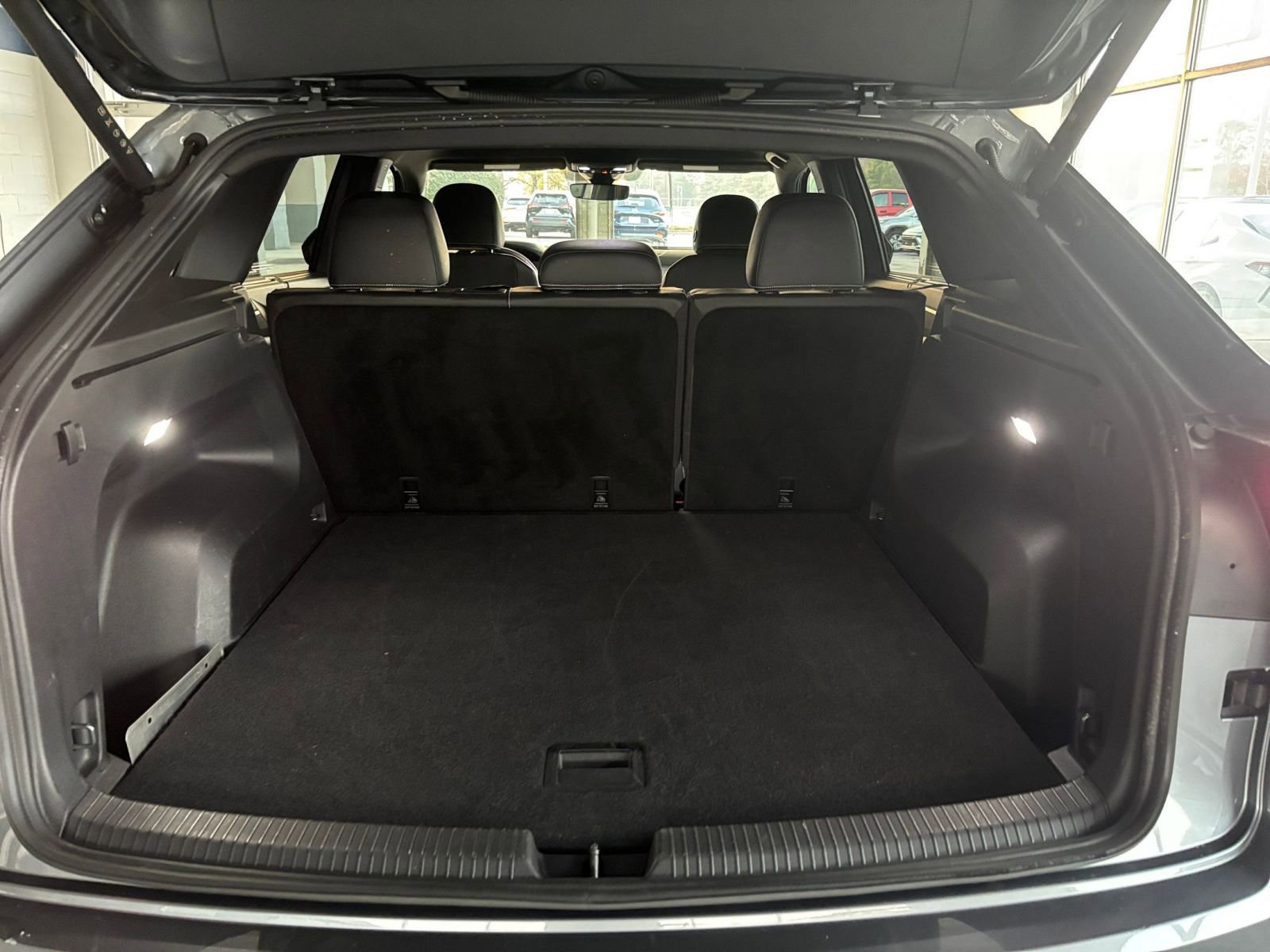 Thumbnail: 2025 Volkswagen Atlas - 31