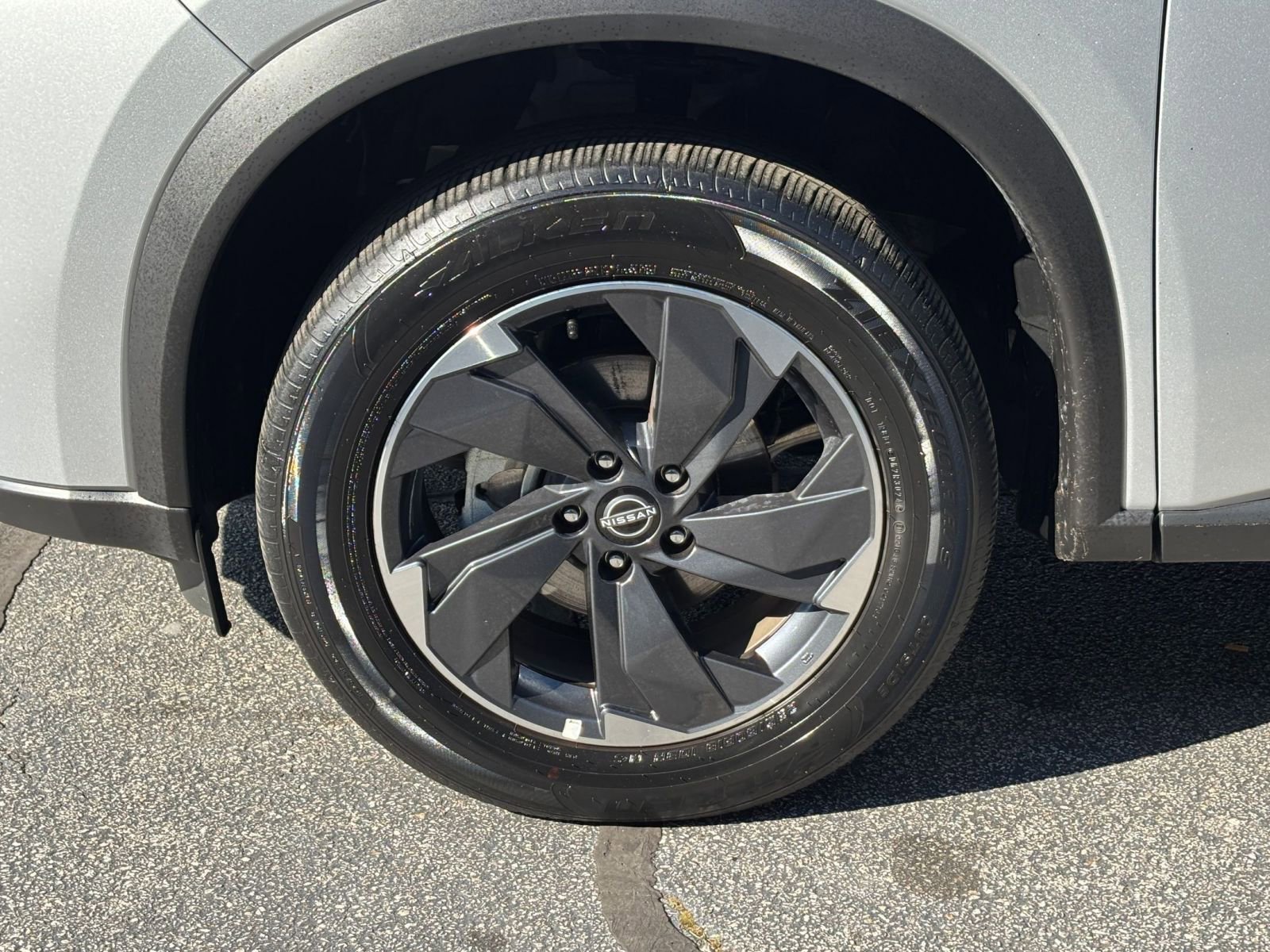 Thumbnail: 2025 Nissan Rogue - 32