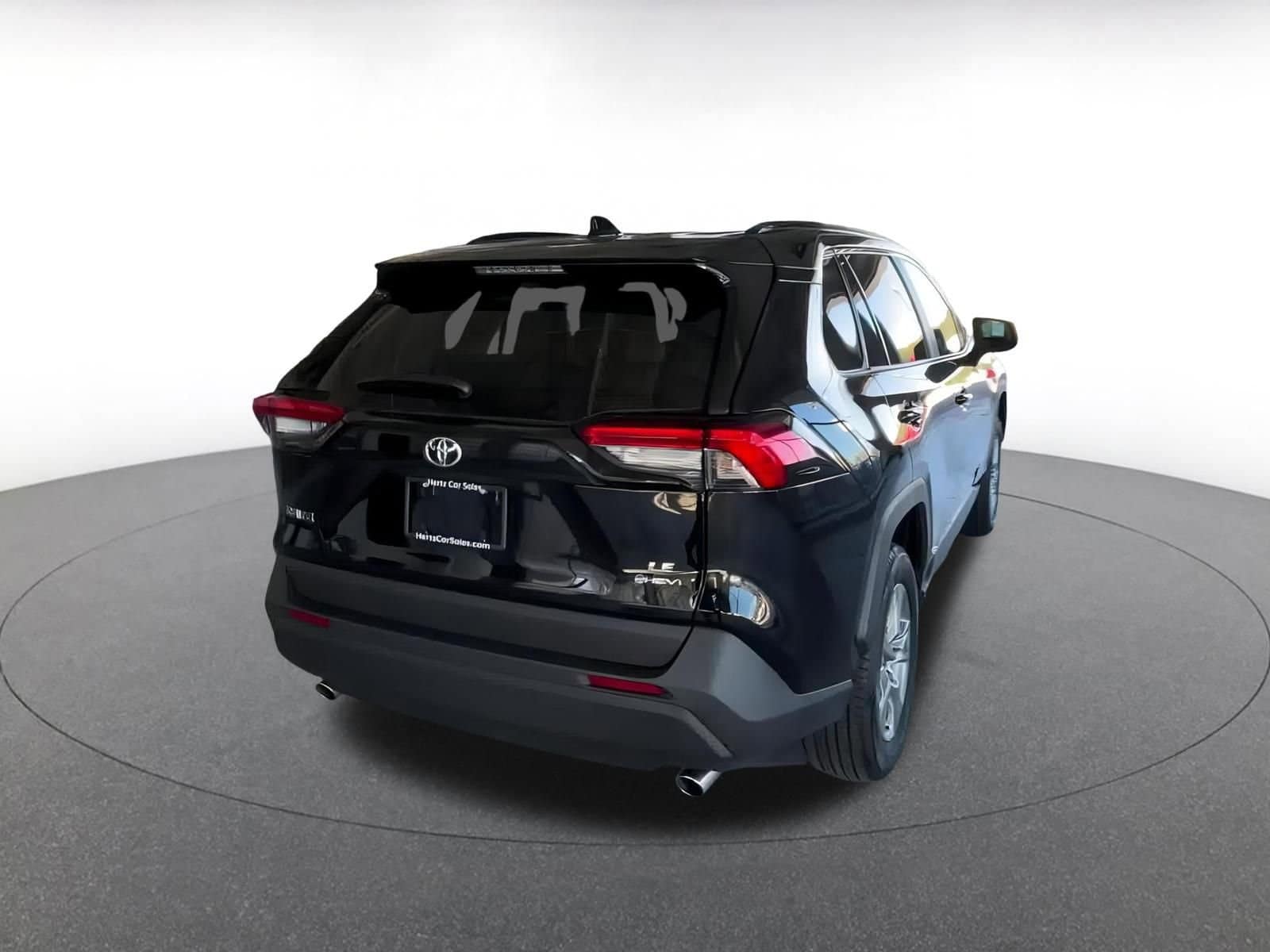 Thumbnail: 2025 Toyota RAV4 - 12