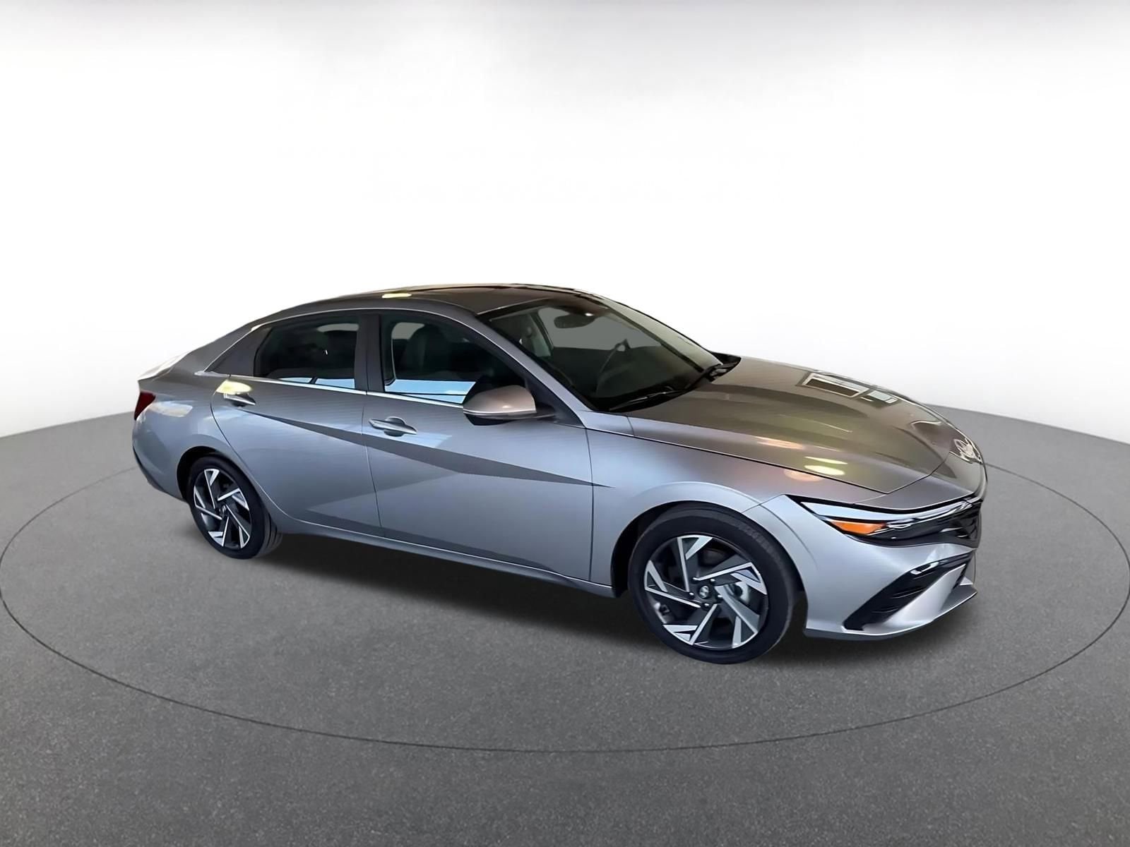 Thumbnail: 2025 Hyundai Elantra - 2