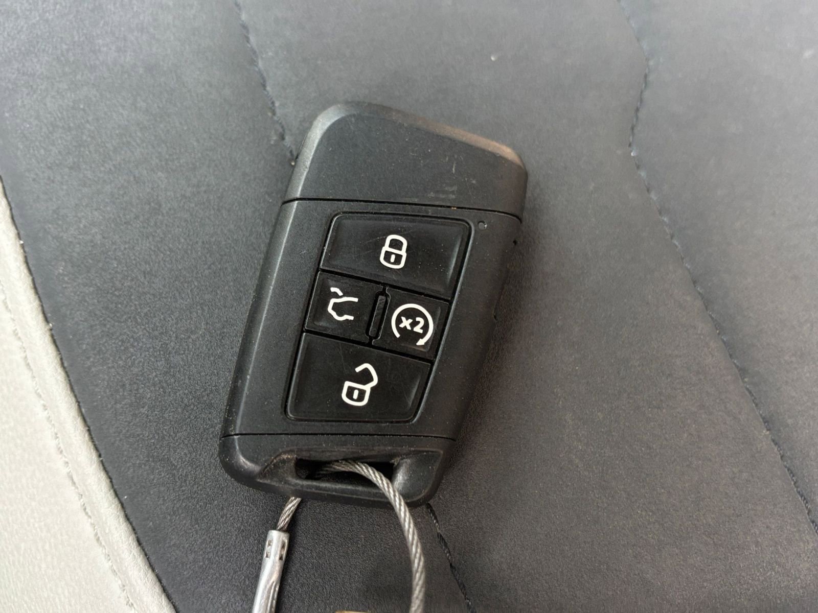 Thumbnail: 2025 Volkswagen Taos - 21