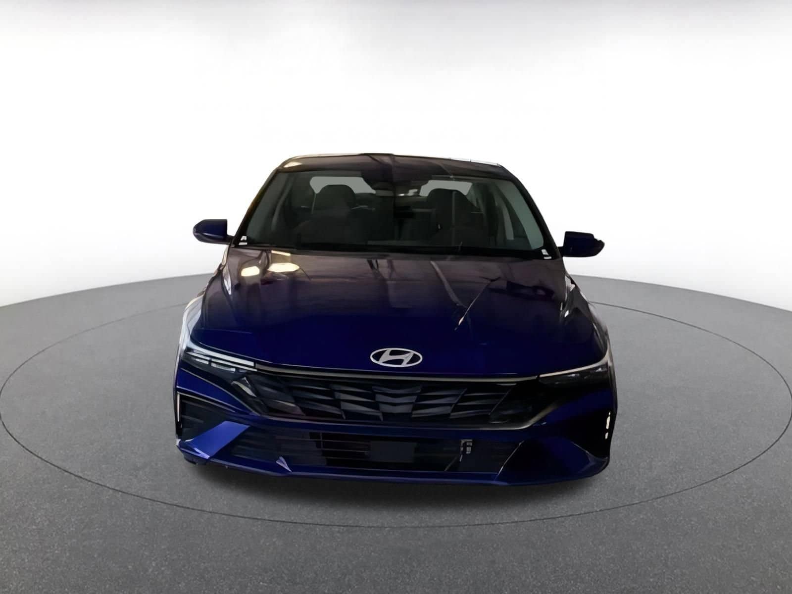 Thumbnail: 2025 Hyundai Elantra - 18