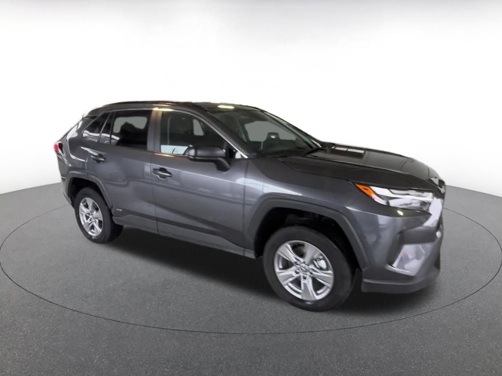 Thumbnail: 2025 Toyota RAV4 - 2