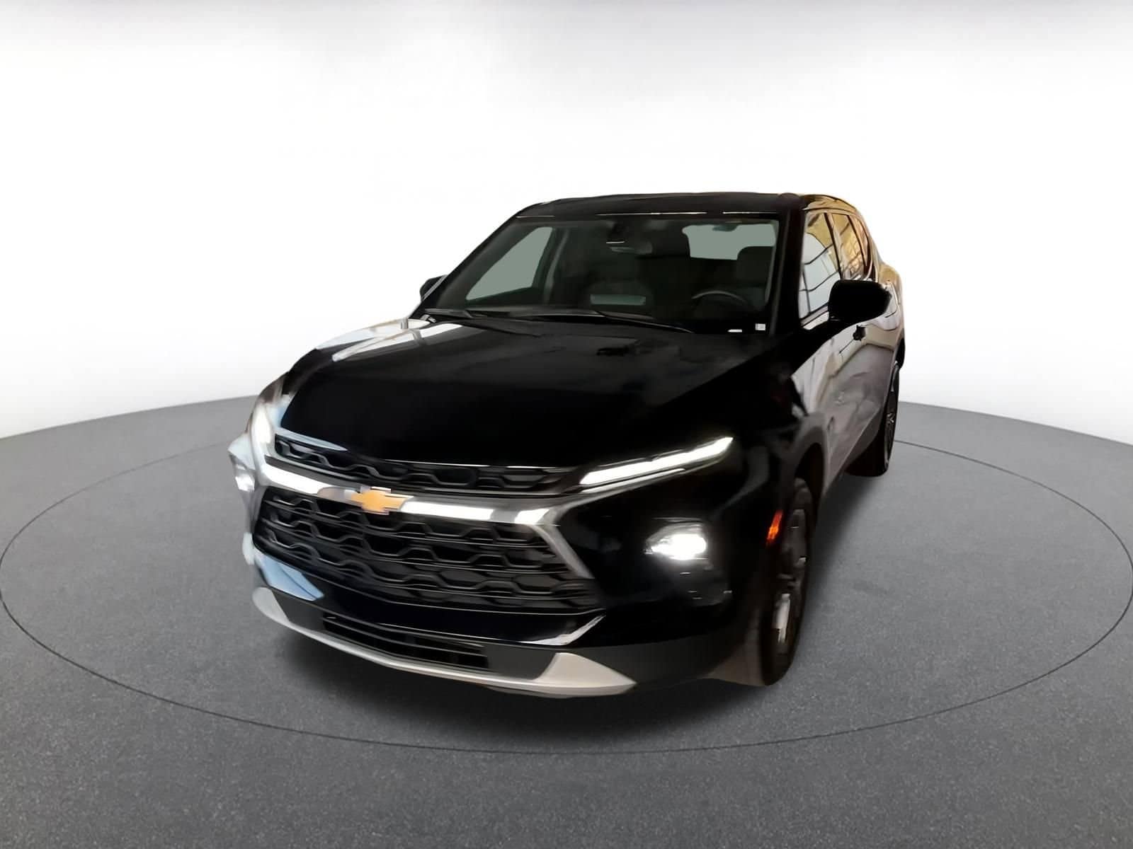 Thumbnail: 2023 Chevrolet Blazer - 6