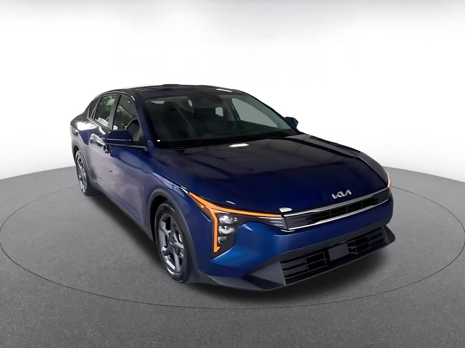Thumbnail: 2025 Kia K4 - 3
