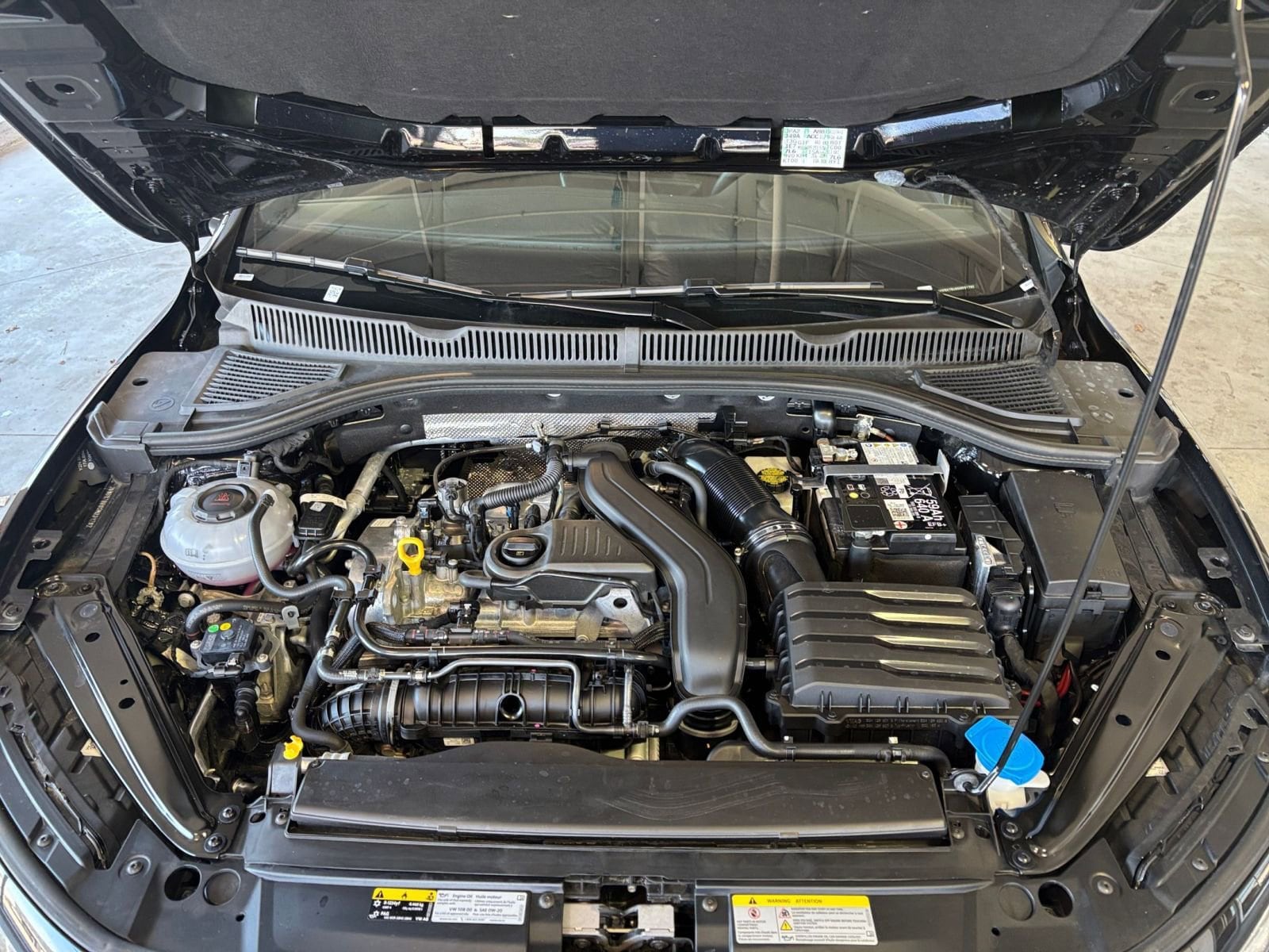 Thumbnail: 2025 Volkswagen Jetta - 30