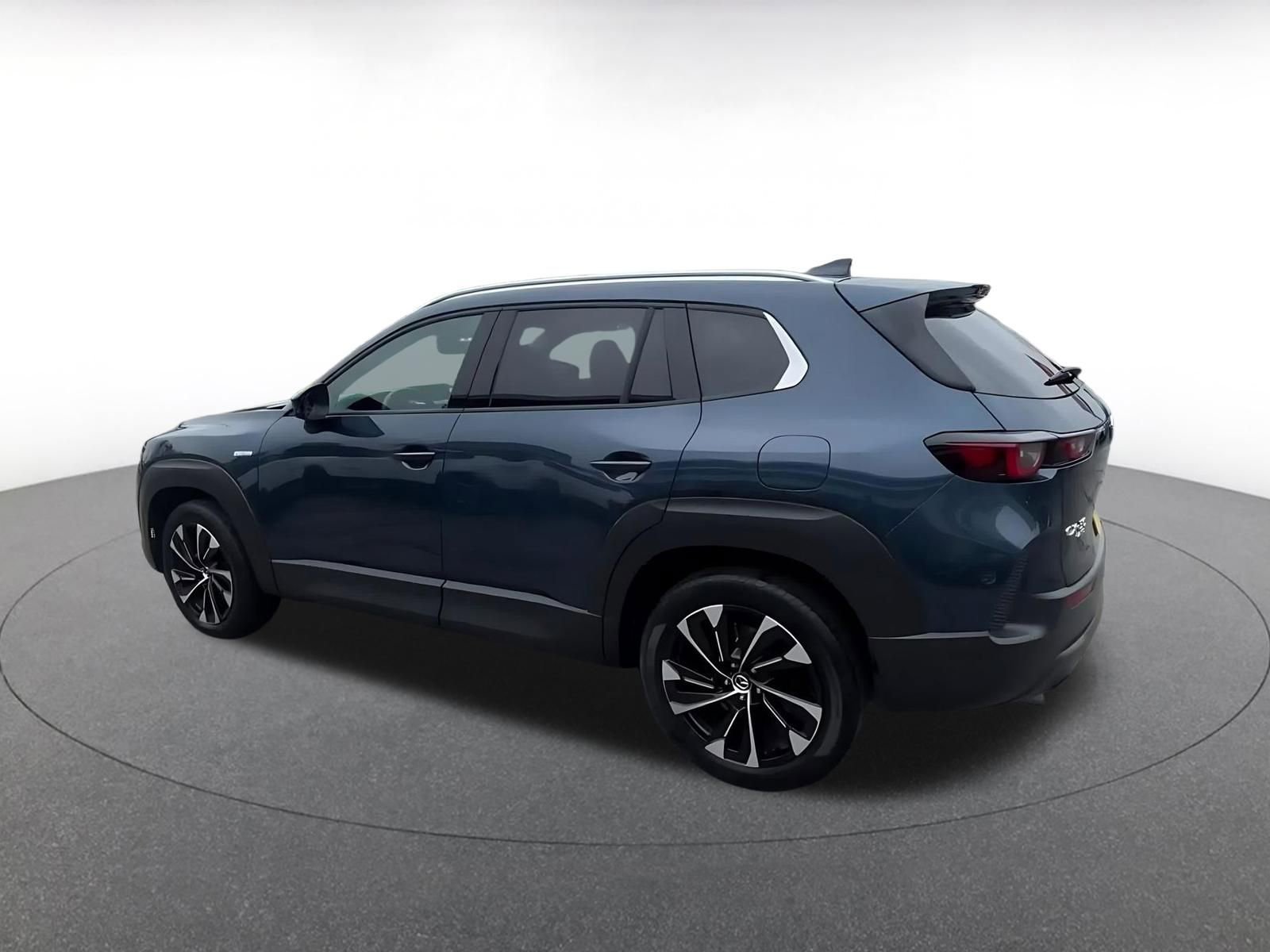 Thumbnail: 2025 Mazda CX-50 - 10
