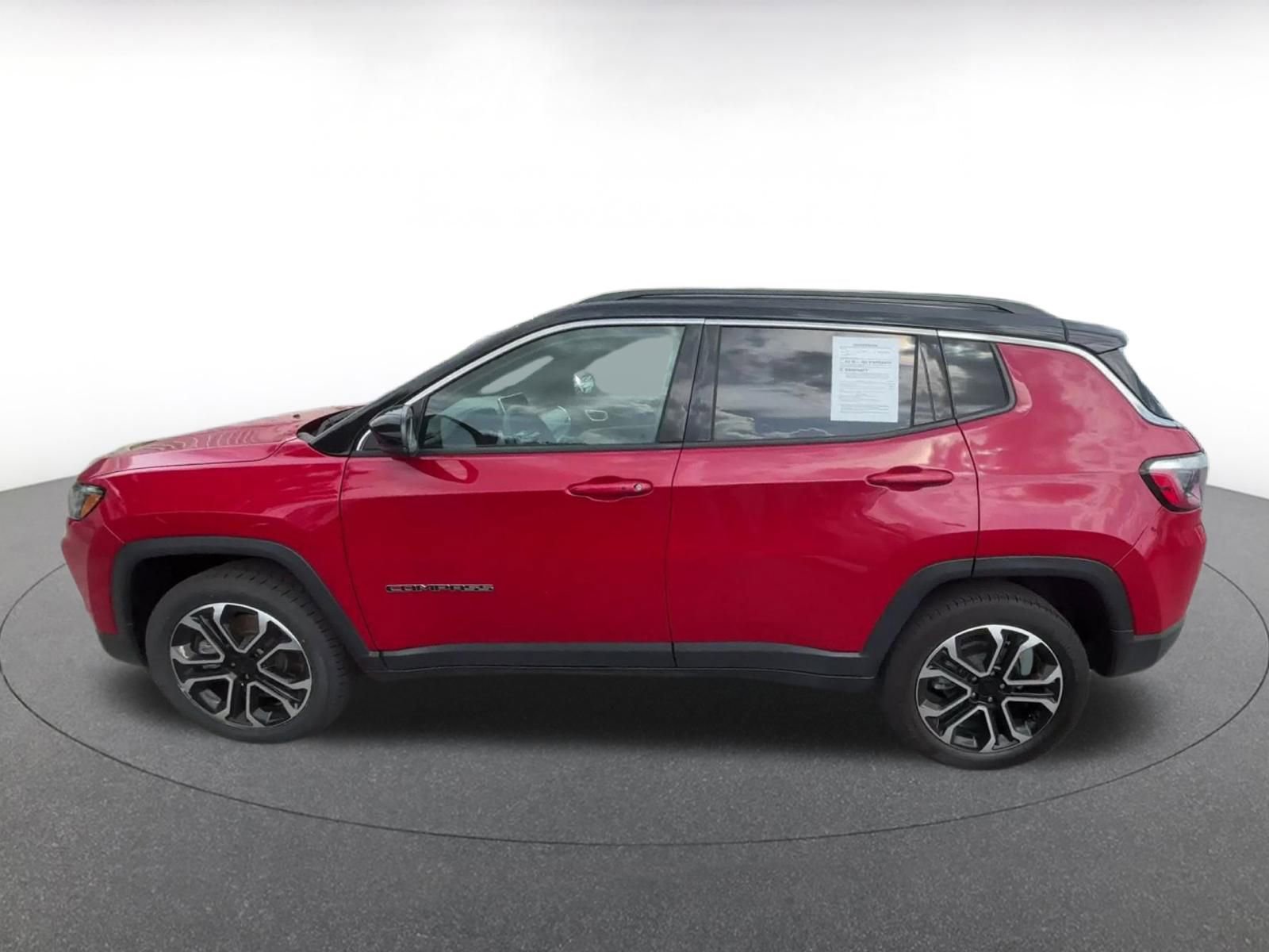 Thumbnail: 2023 Jeep Compass - 8
