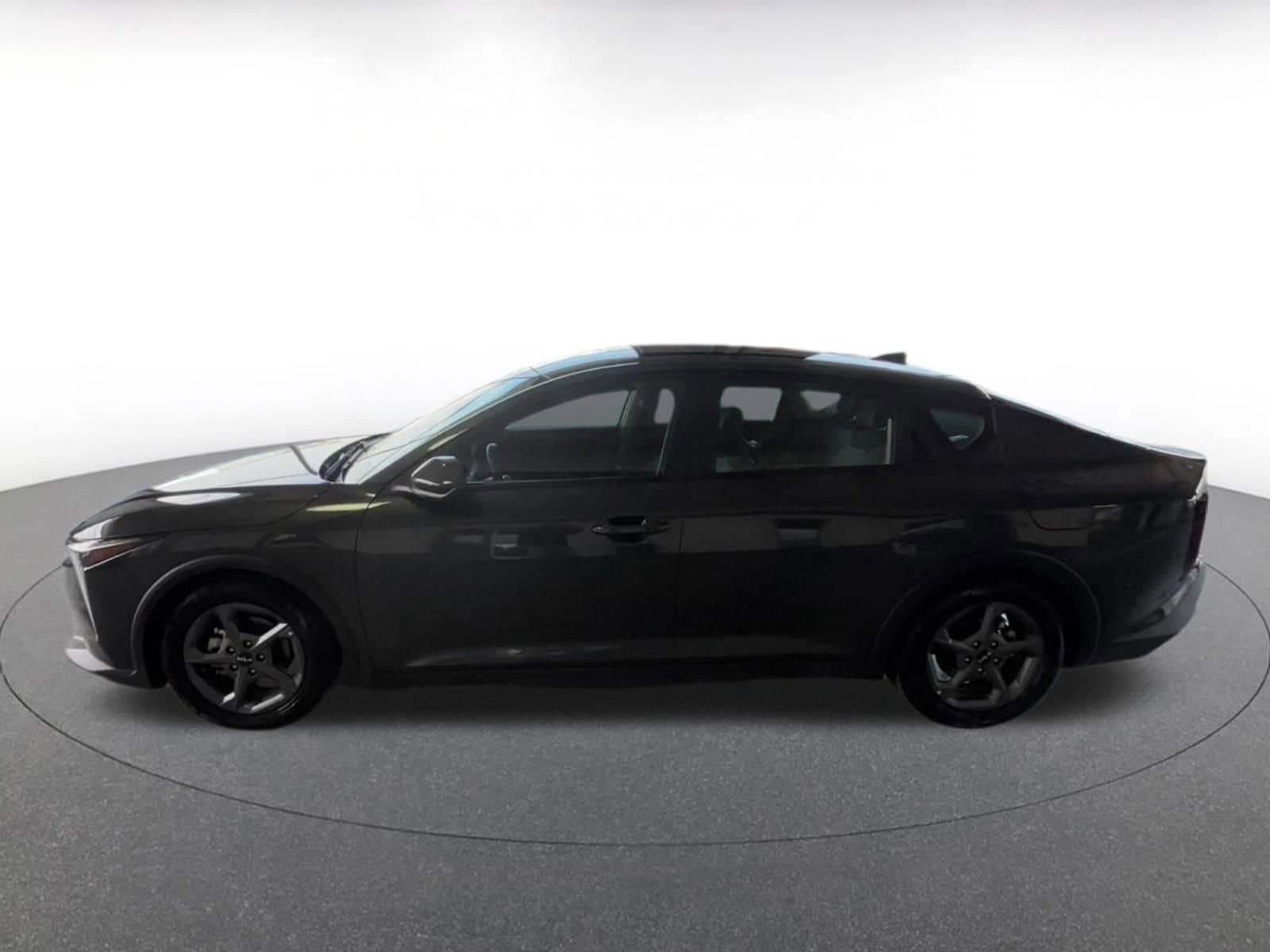 Thumbnail: 2025 Kia K4 - 8