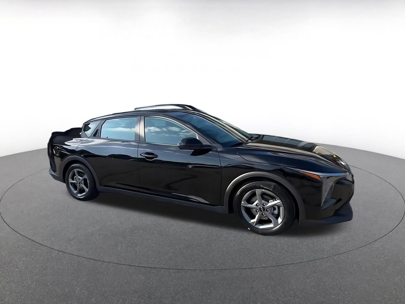 Thumbnail: 2025 Kia K4 - 3