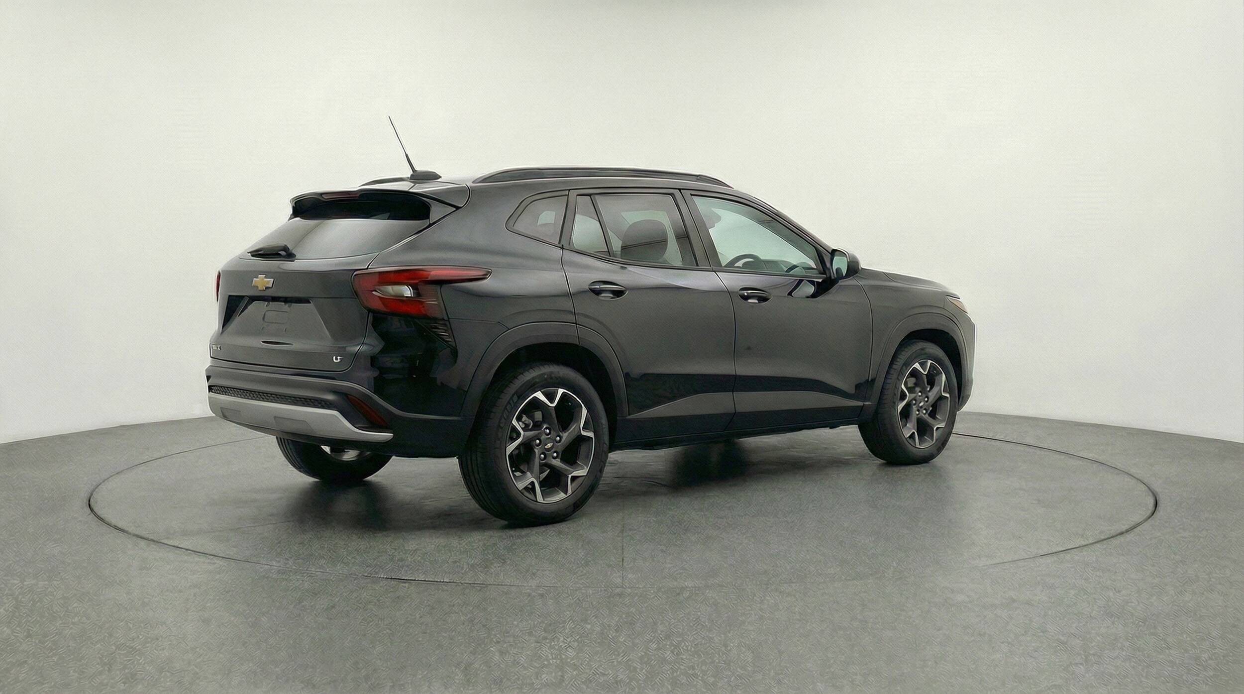Thumbnail: 2025 Chevrolet Trax - 11