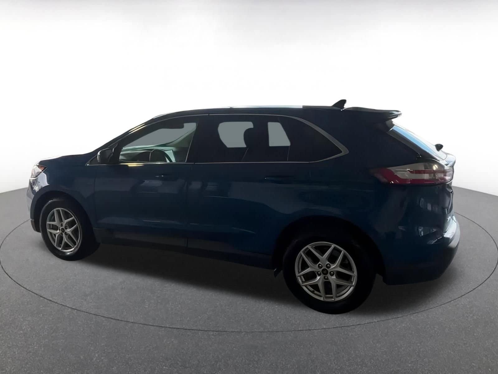 Thumbnail: 2024 Ford Edge - 13