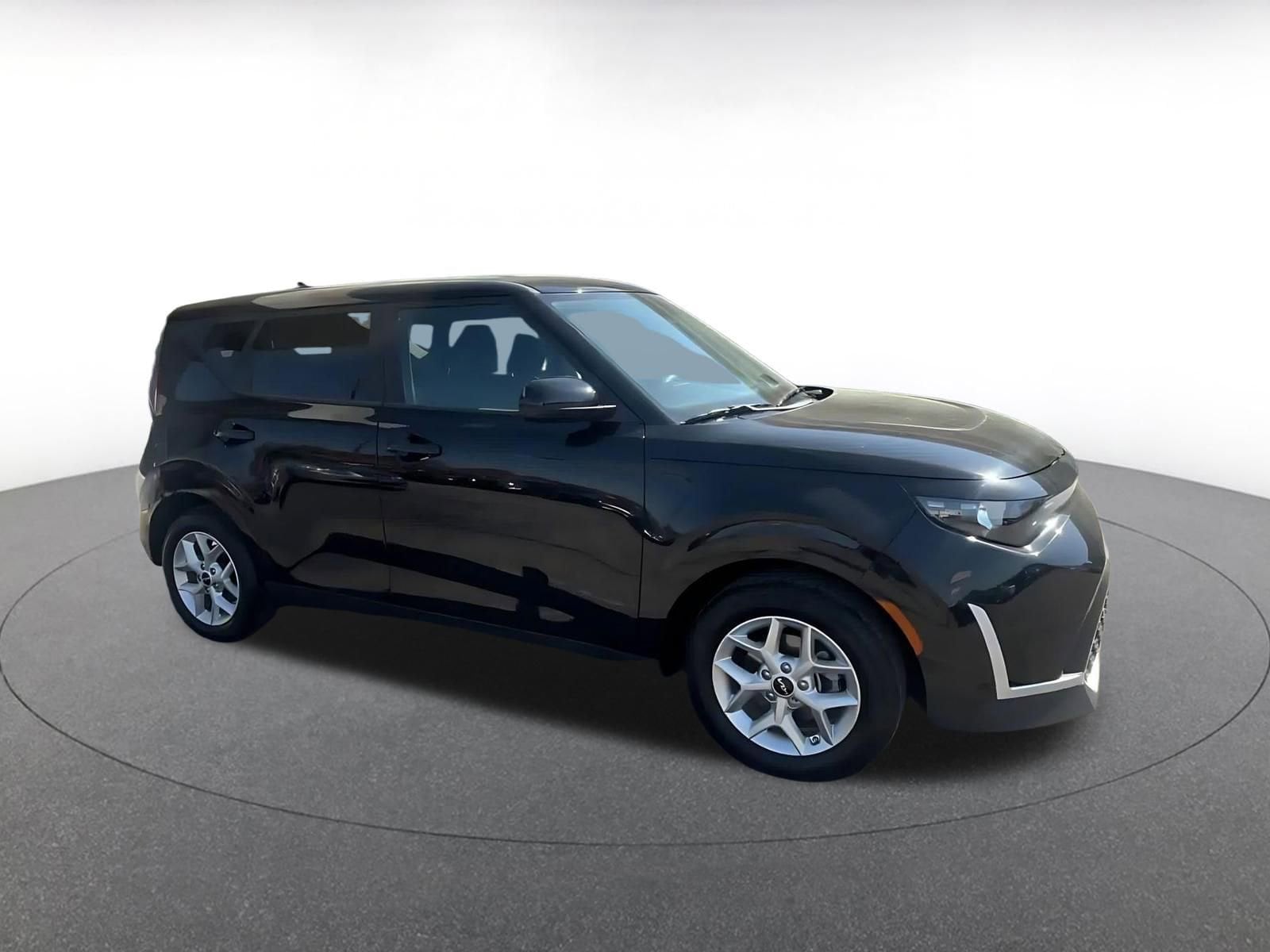 Thumbnail: 2025 Kia Soul - 2
