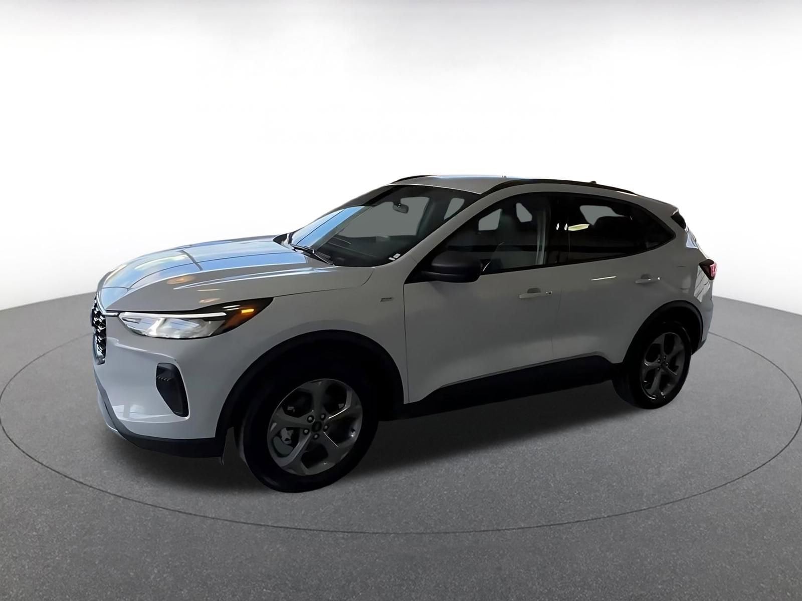 Thumbnail: 2025 Ford Escape - 8