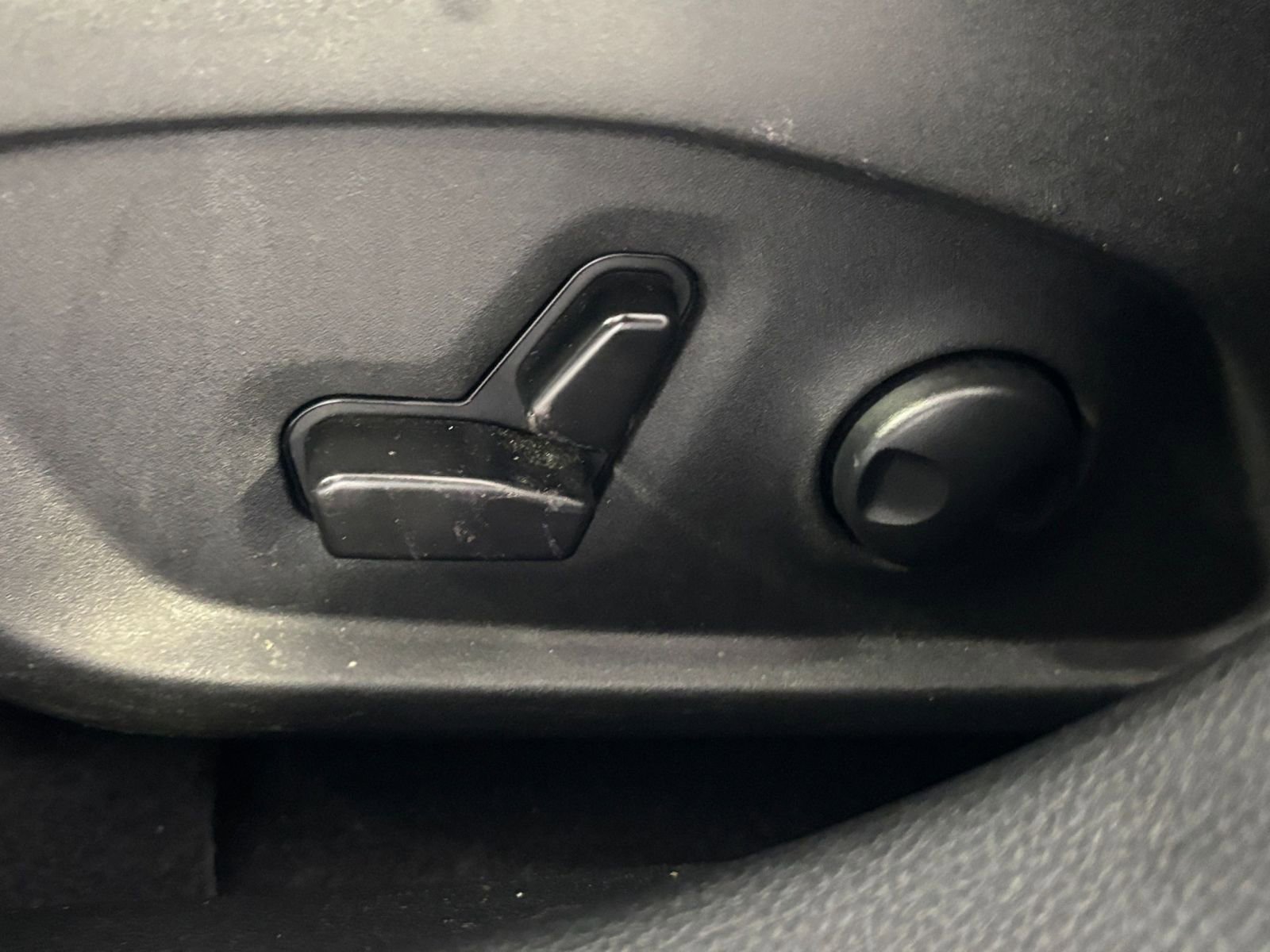 Thumbnail: 2025 Jeep Compass - 22