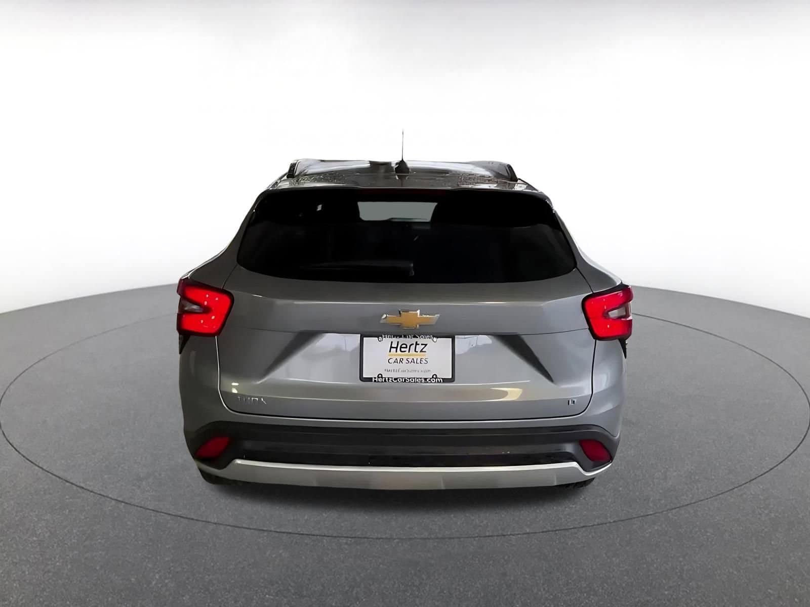 Thumbnail: 2025 Chevrolet Trax - 12