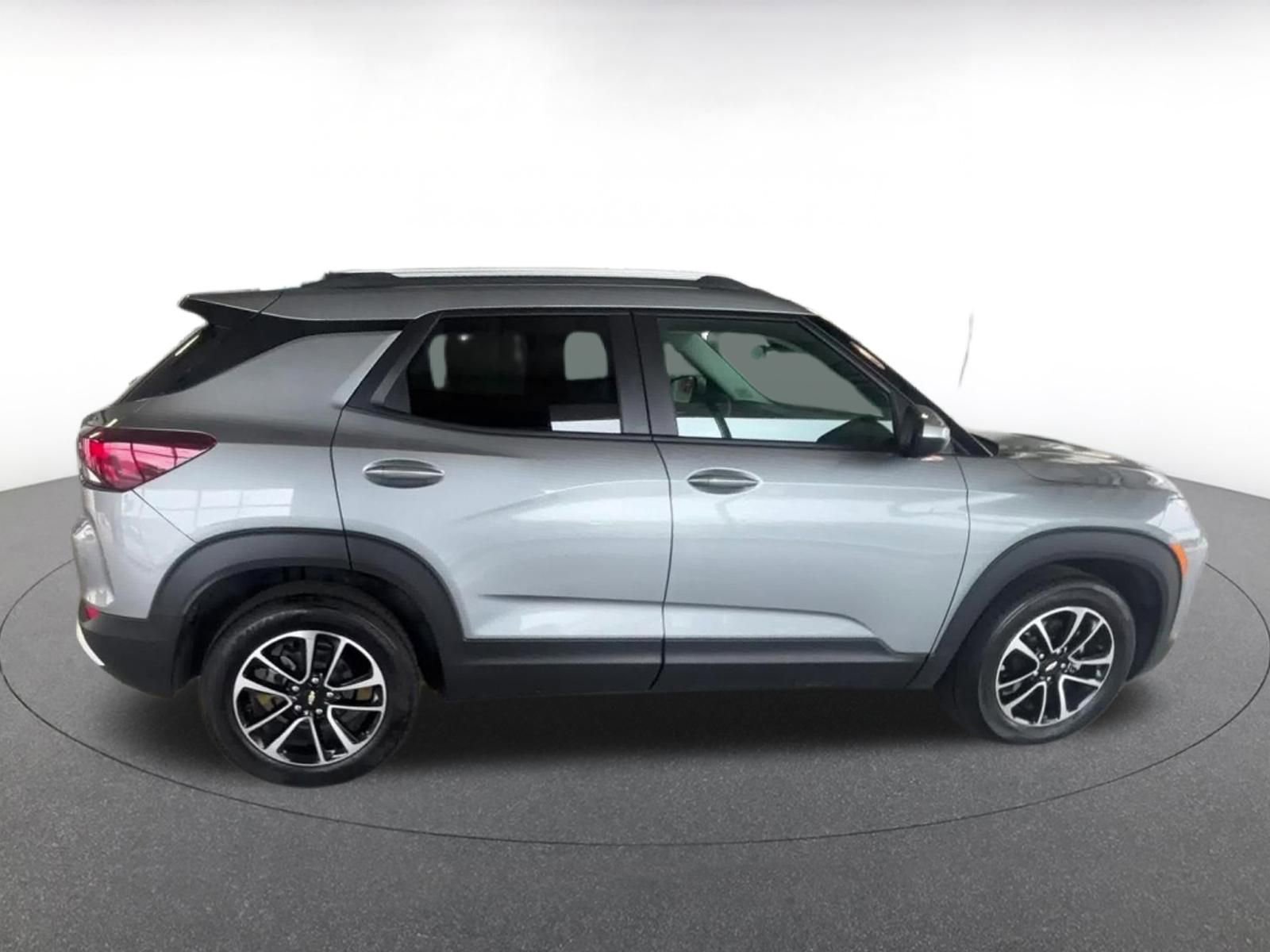 Thumbnail: 2025 Chevrolet TrailBlazer - 16