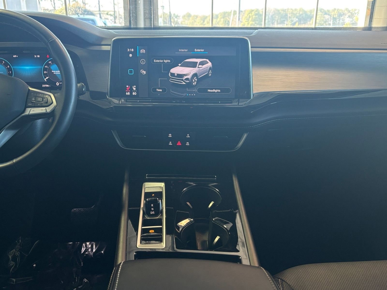 Thumbnail: 2025 Volkswagen Atlas - 17