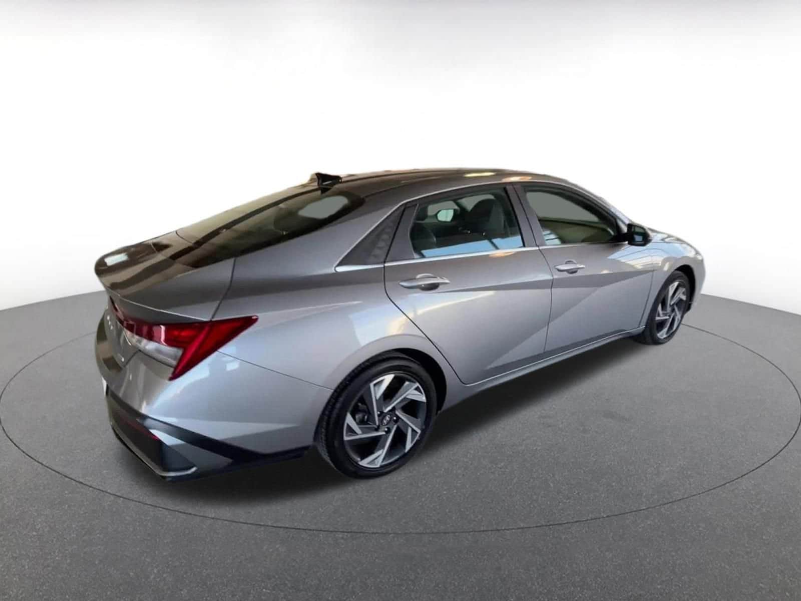 Thumbnail: 2025 Hyundai Elantra - 13