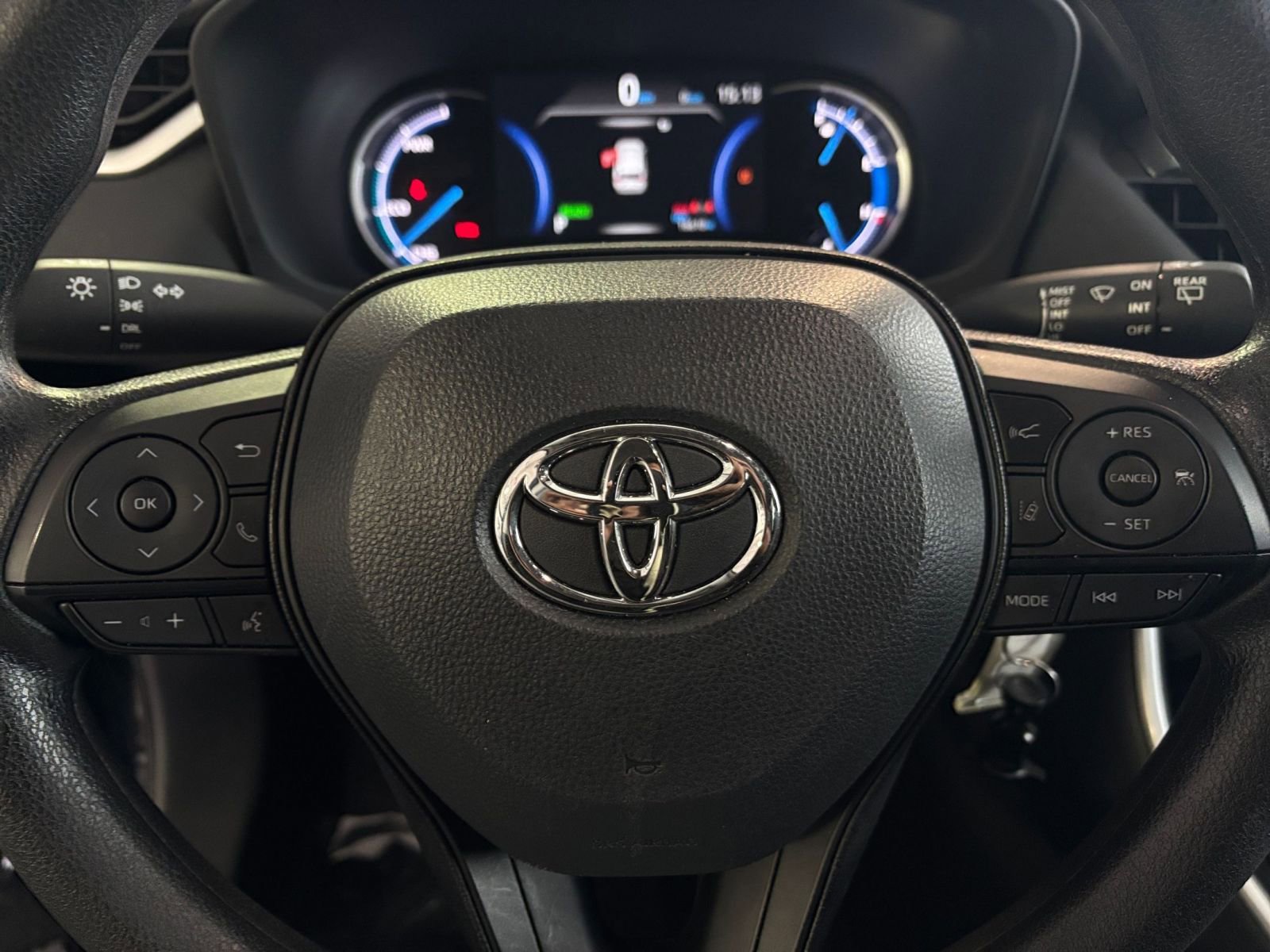 Thumbnail: 2025 Toyota RAV4 - 27