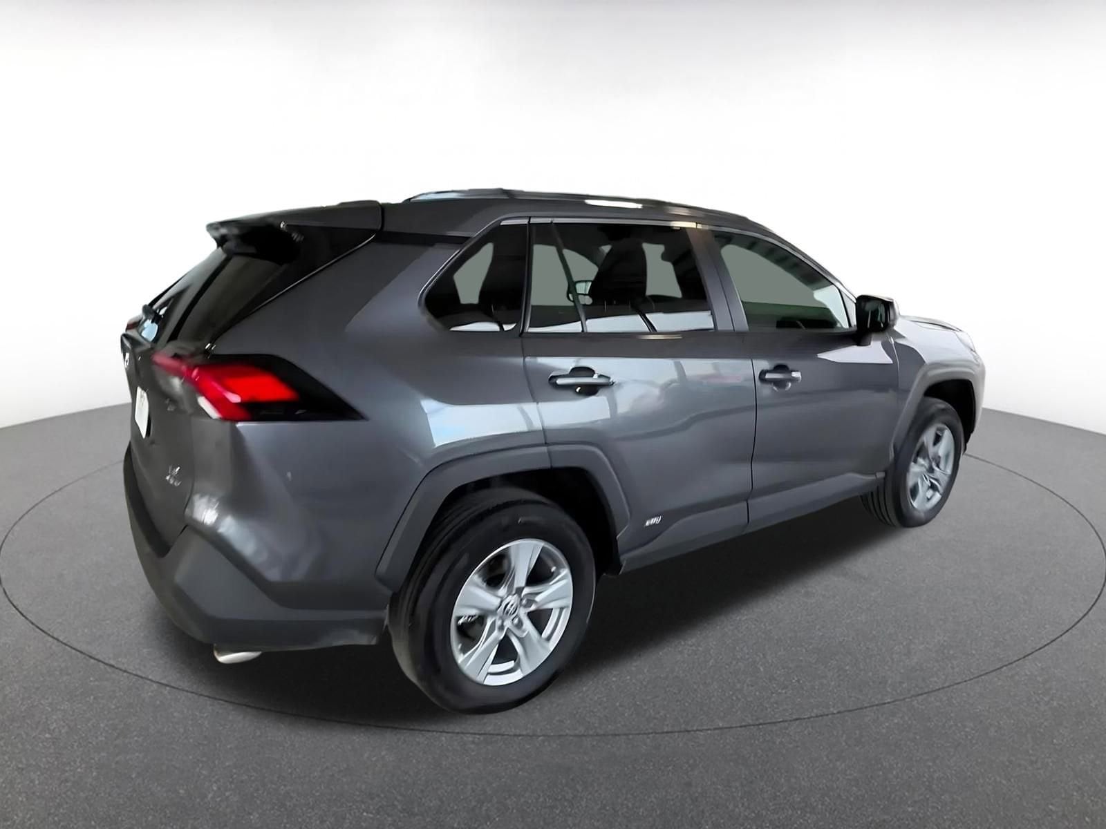 Thumbnail: 2025 Toyota RAV4 - 13