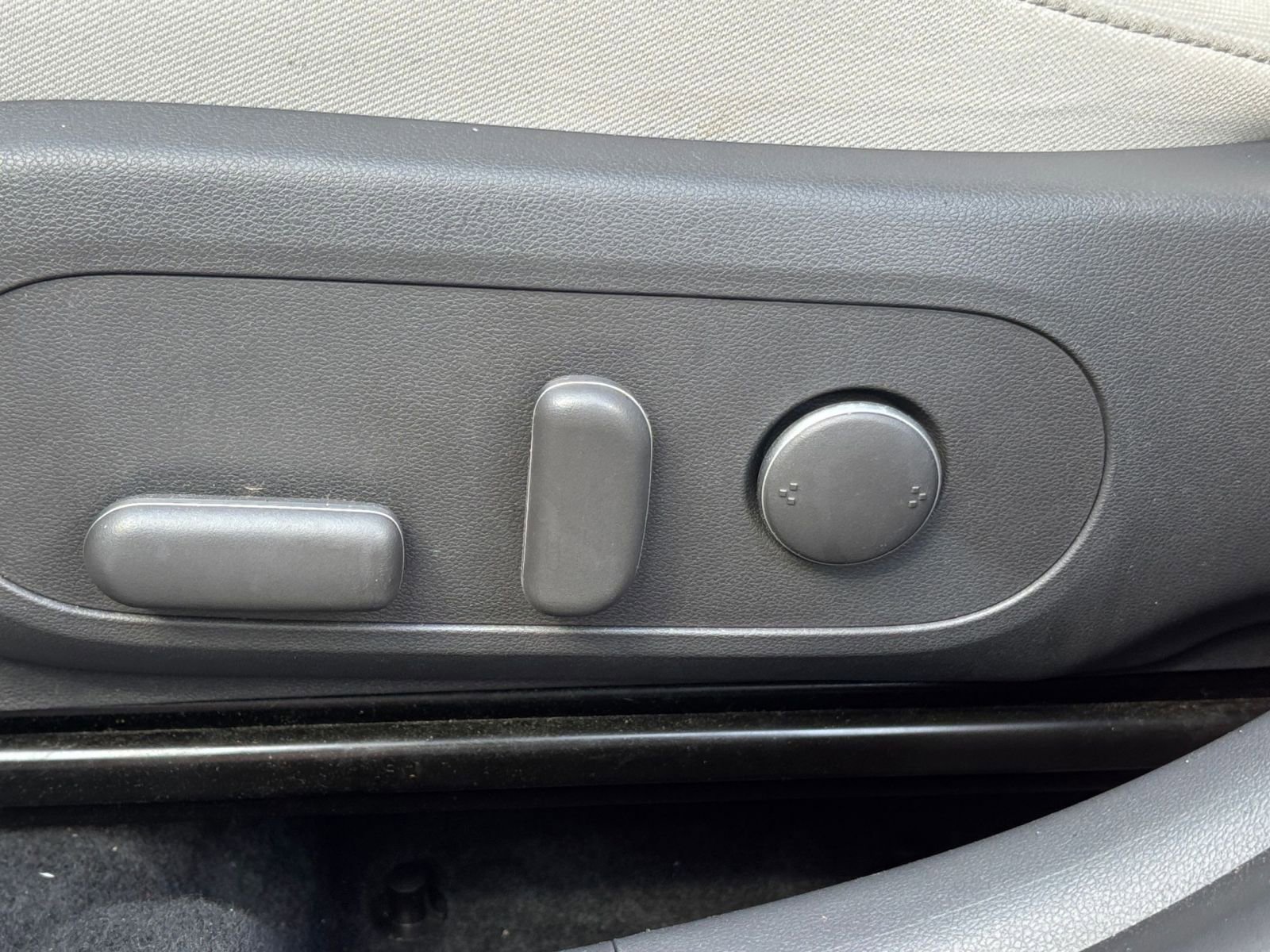 Thumbnail: 2025 Hyundai Kona - 28