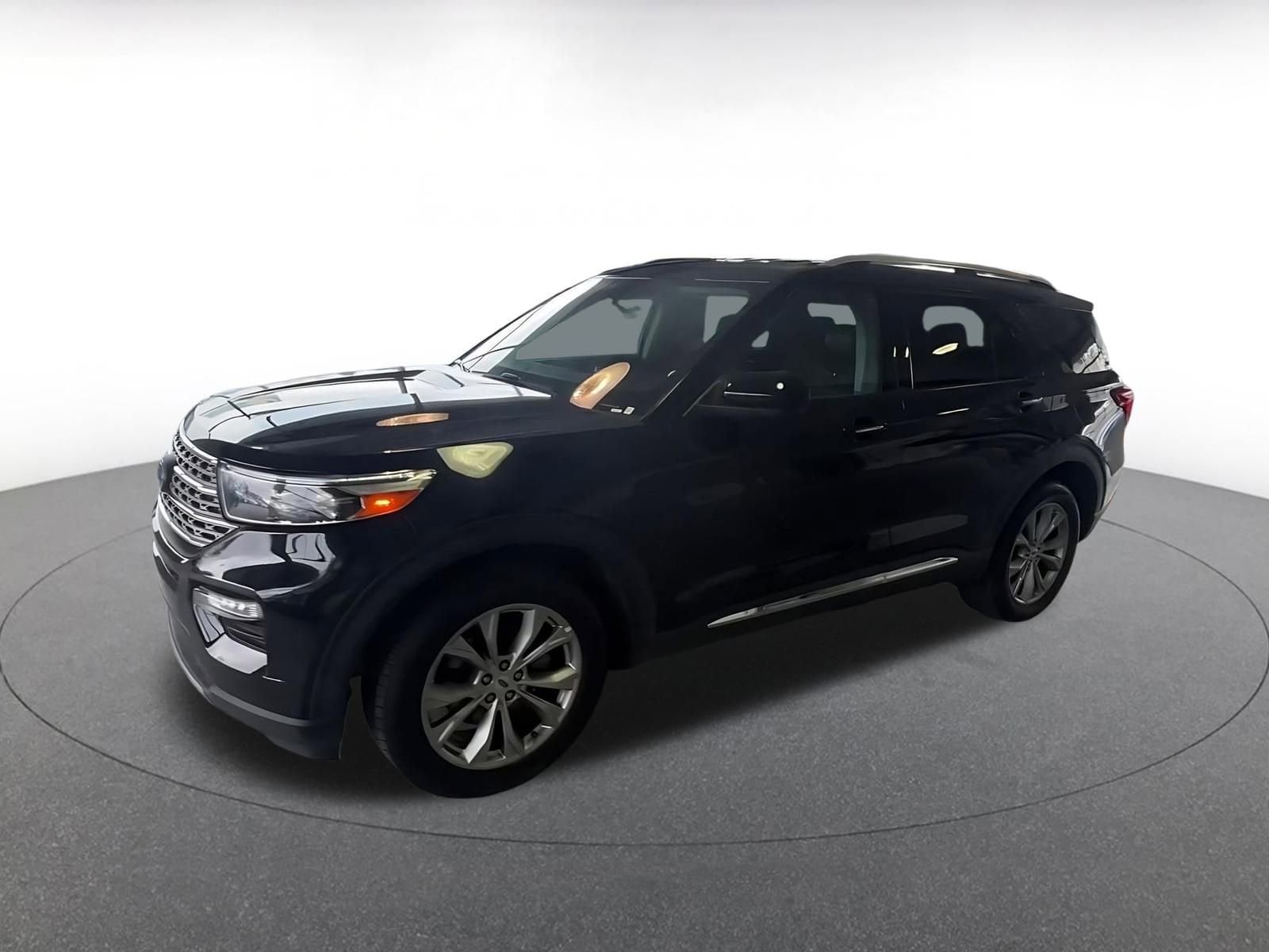 Thumbnail: 2023 Ford Explorer - 7