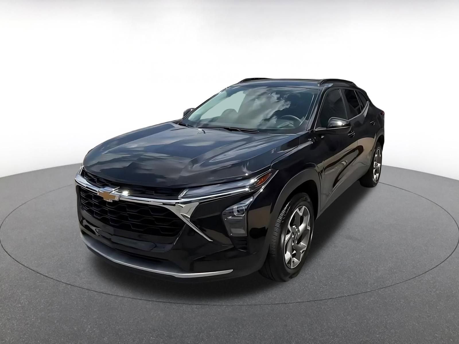 Thumbnail: 2025 Chevrolet Trax - 6