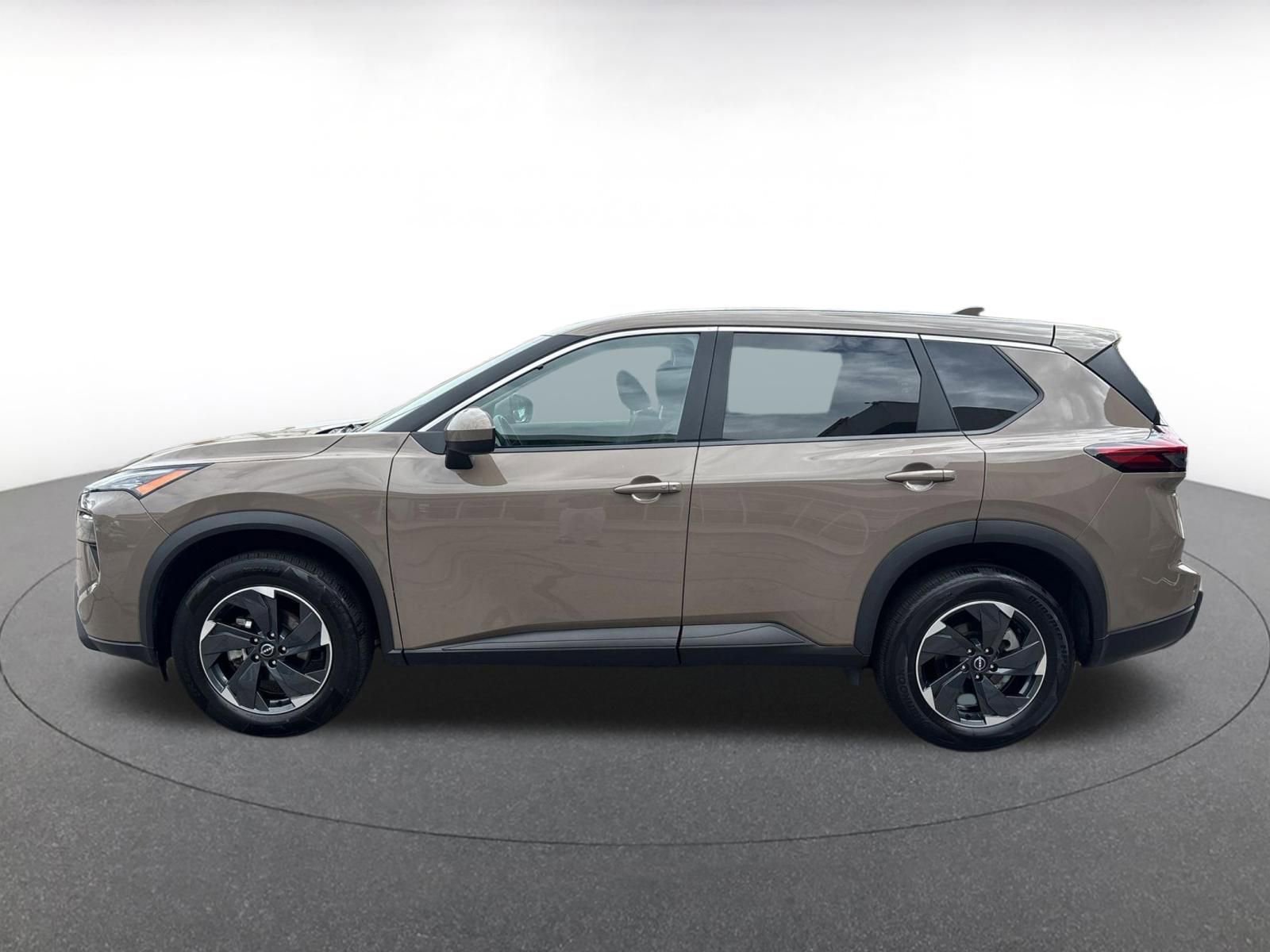 Thumbnail: 2025 Nissan Rogue - 10
