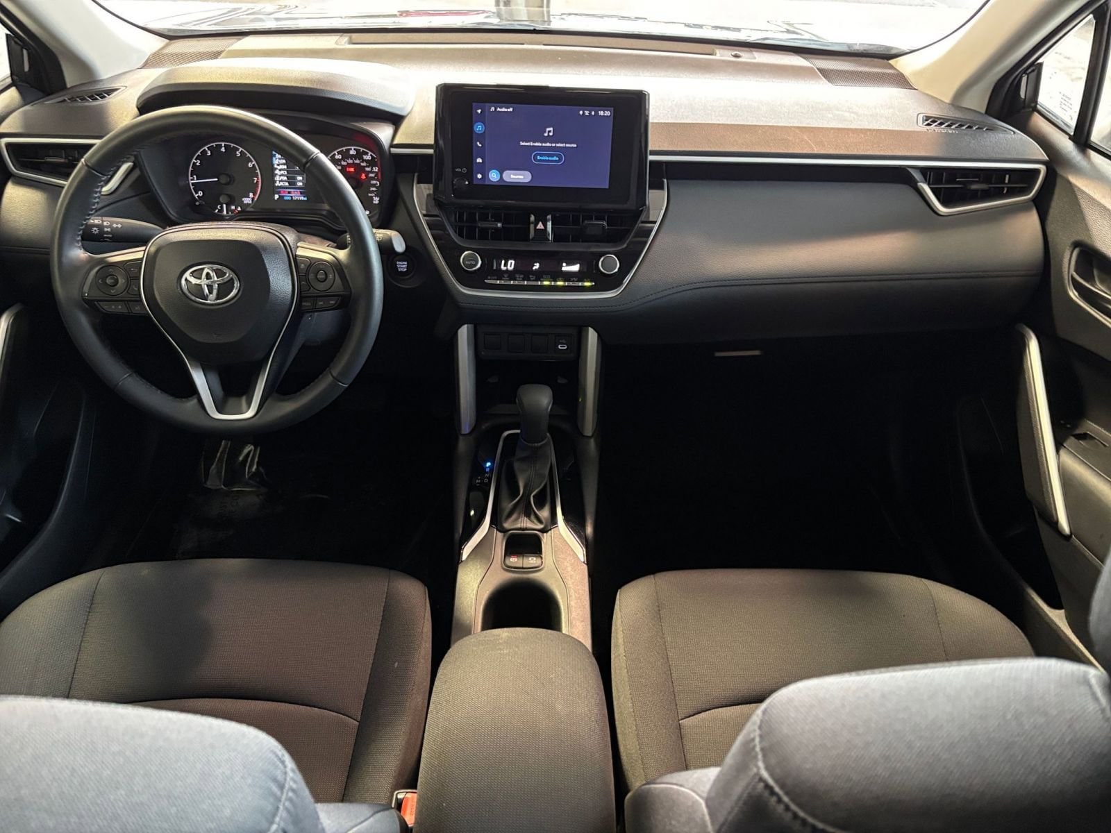 Thumbnail: 2025 Toyota Corolla Cross - 35