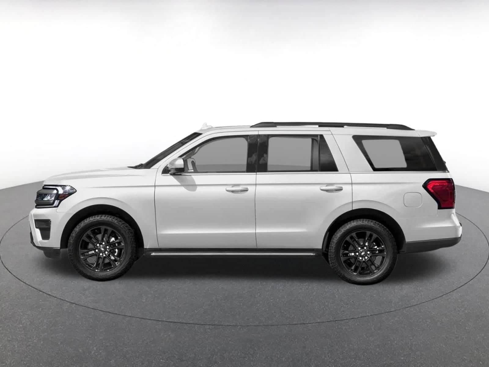 Thumbnail: 2023 Ford Expedition - 3
