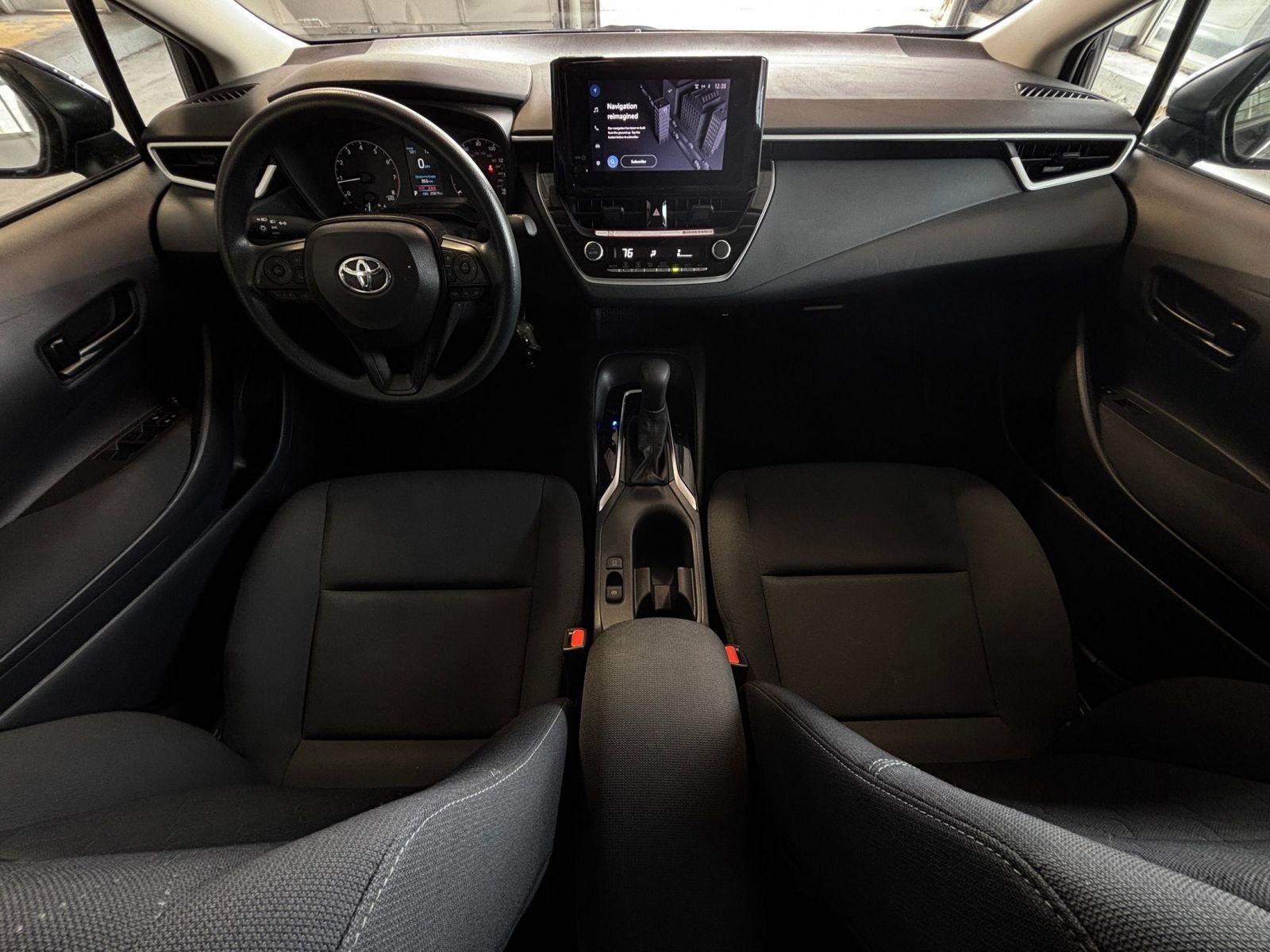 Thumbnail: 2025 Toyota Corolla - 32