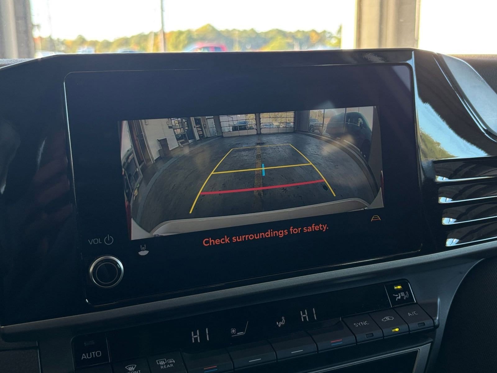 Thumbnail: 2025 Toyota Camry - 23