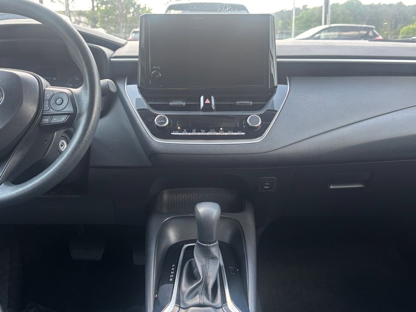 Thumbnail: 2025 Toyota Corolla - 17