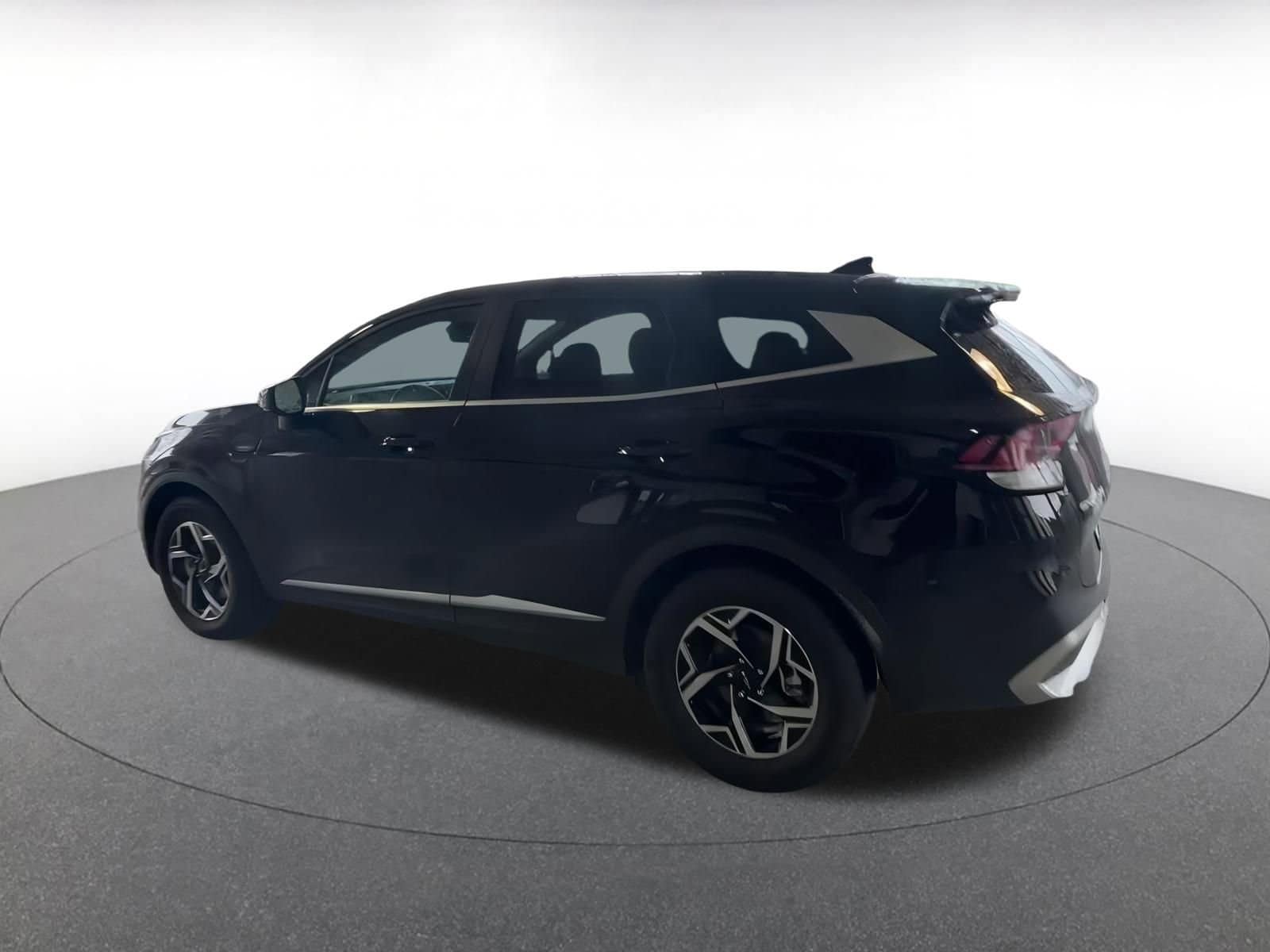 Thumbnail: 2024 Kia Sportage - 8