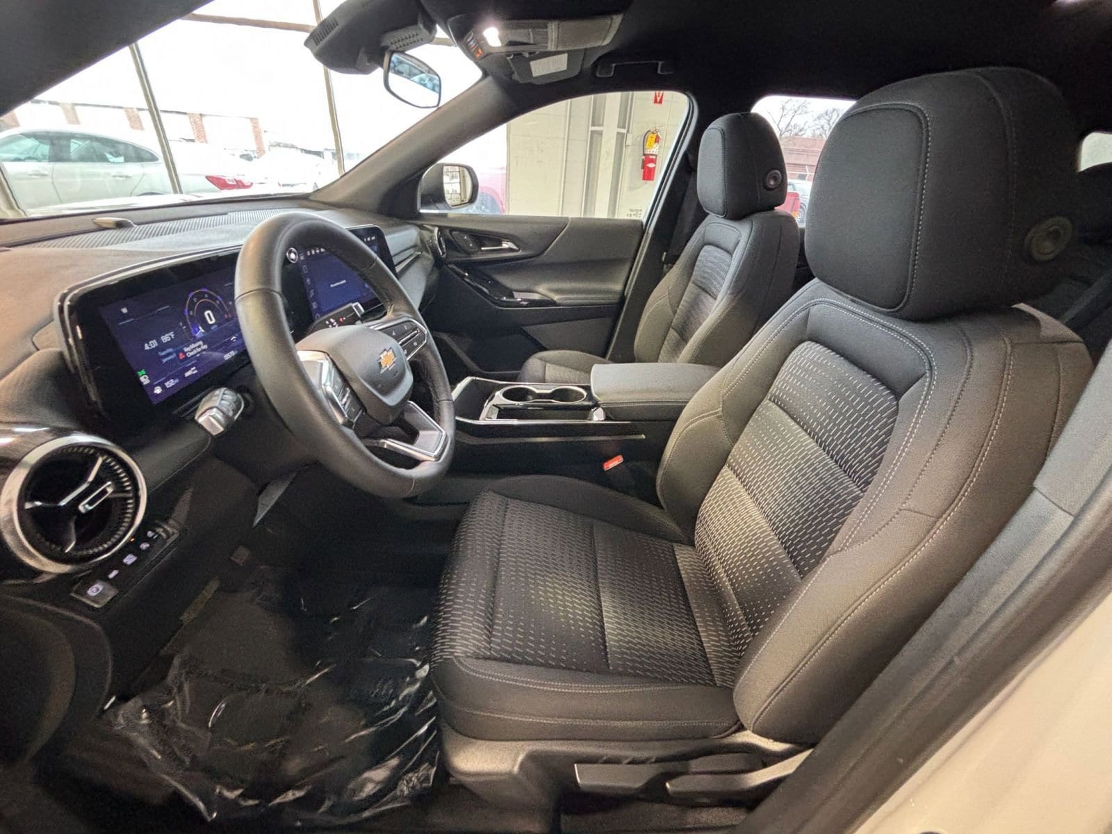 Thumbnail: 2025 Chevrolet Equinox - 26