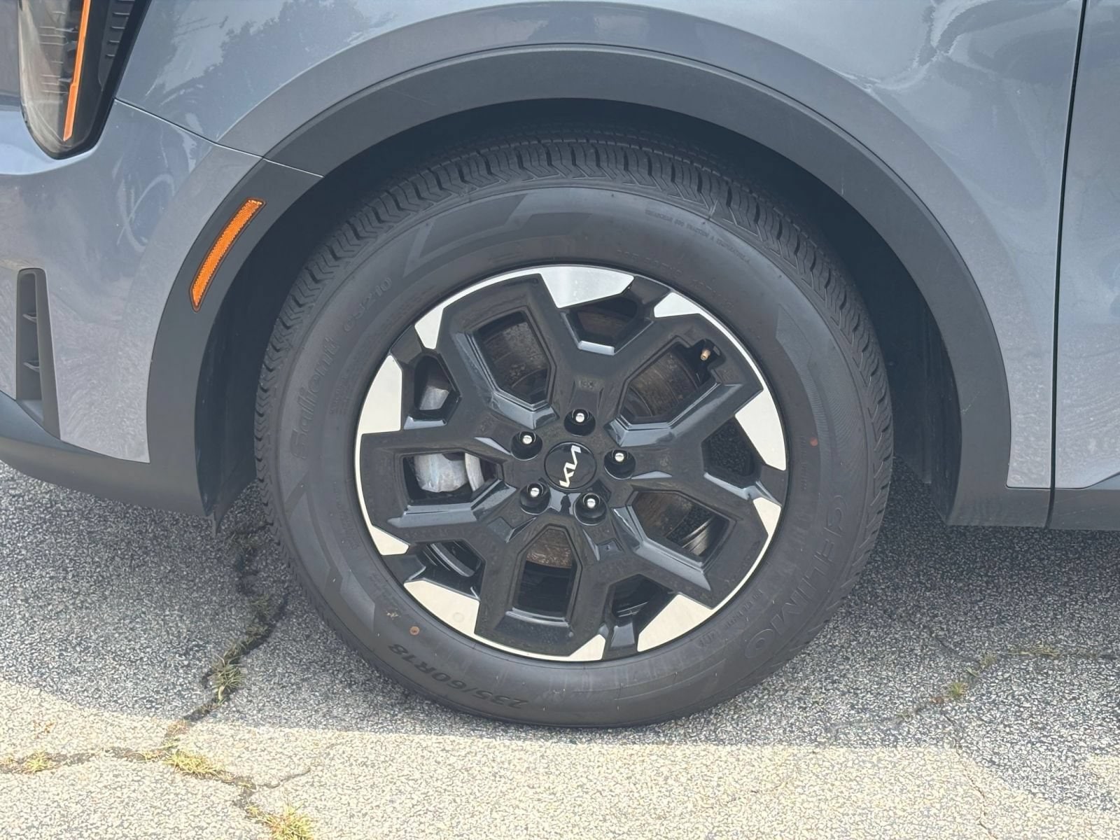 Thumbnail: 2024 Kia Sorento - 28